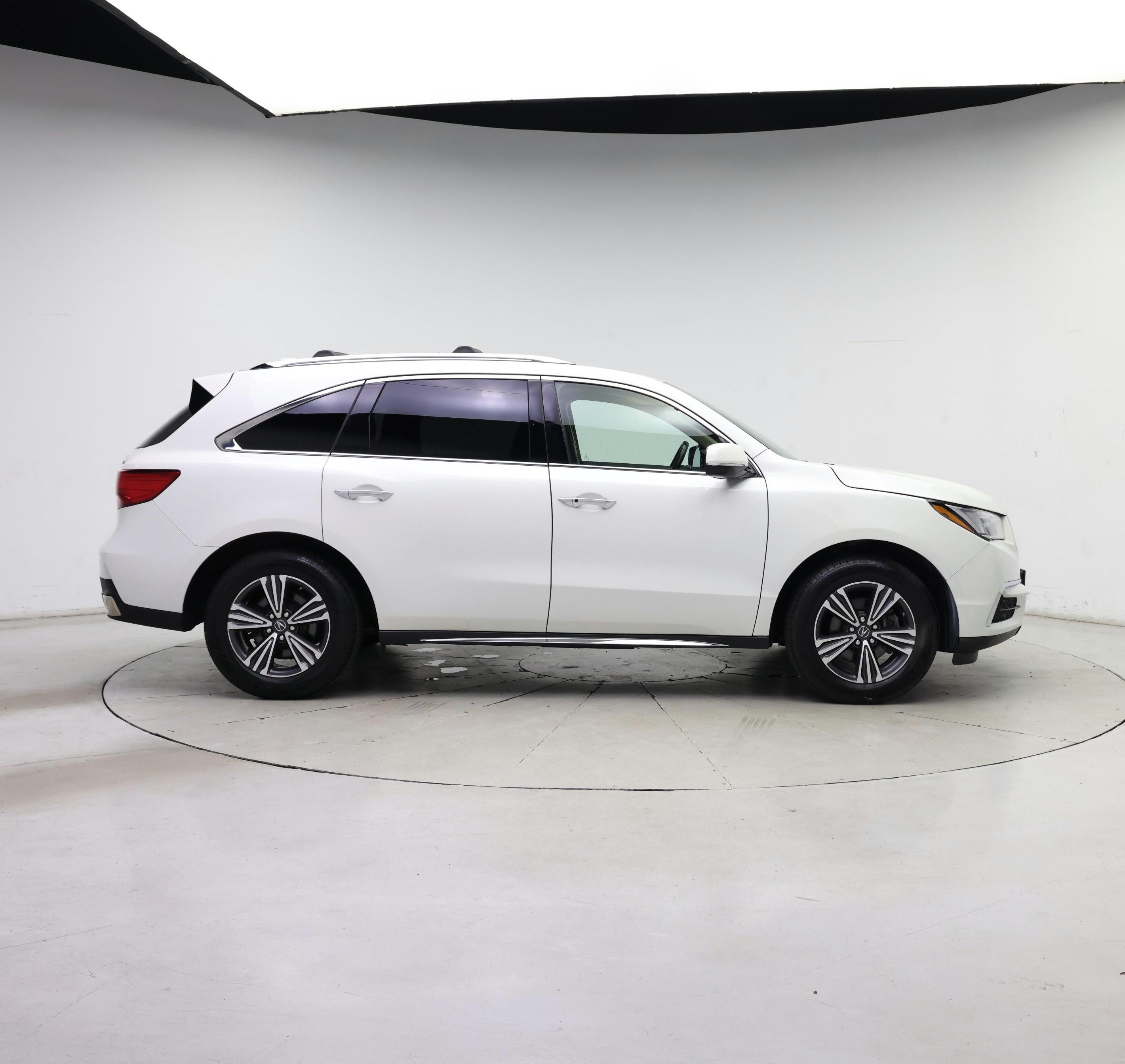 Thumbnail: 2018 Acura MDX - 7
