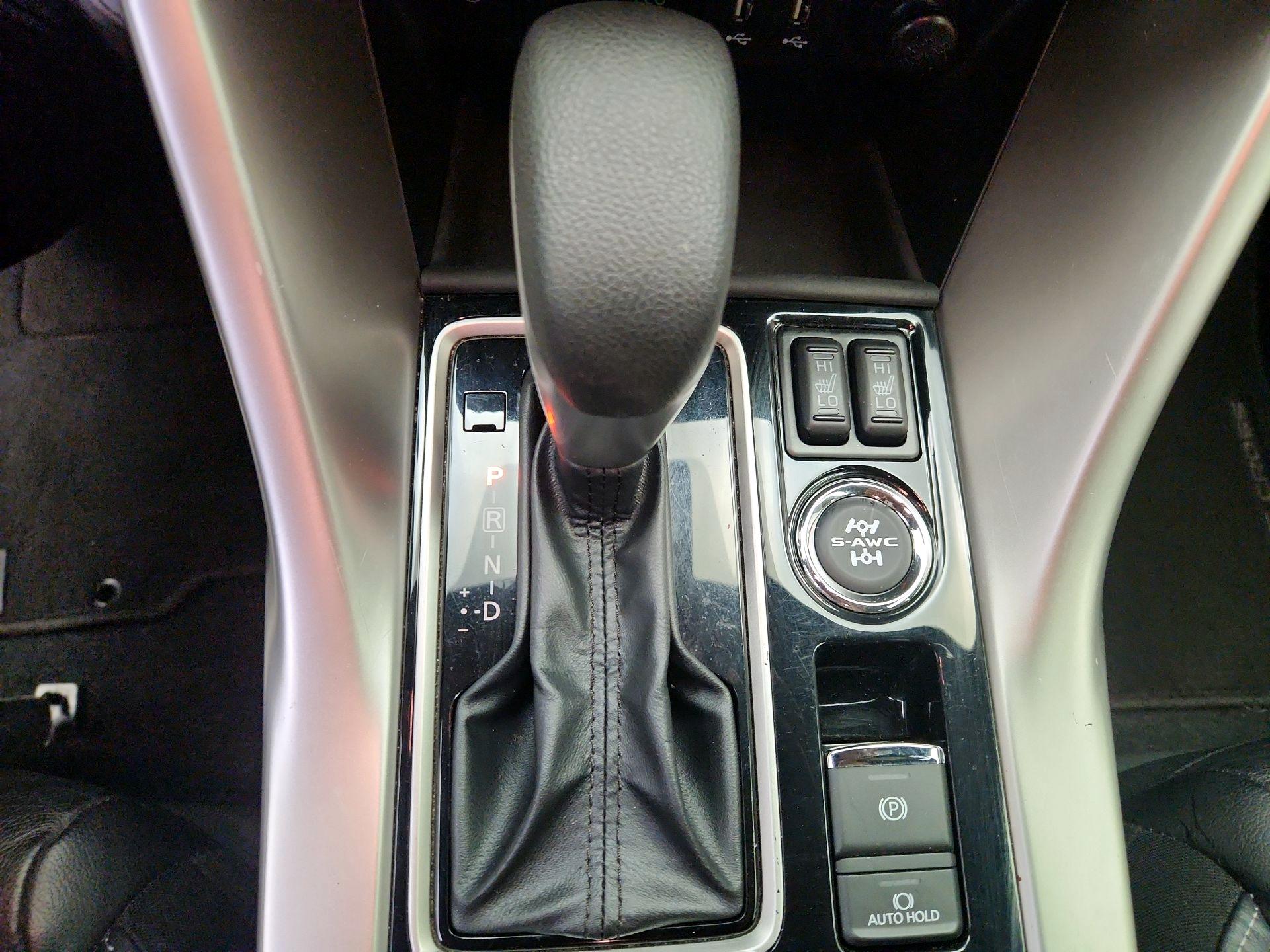 Thumbnail: 2023 Mitsubishi Eclipse Cross - 17