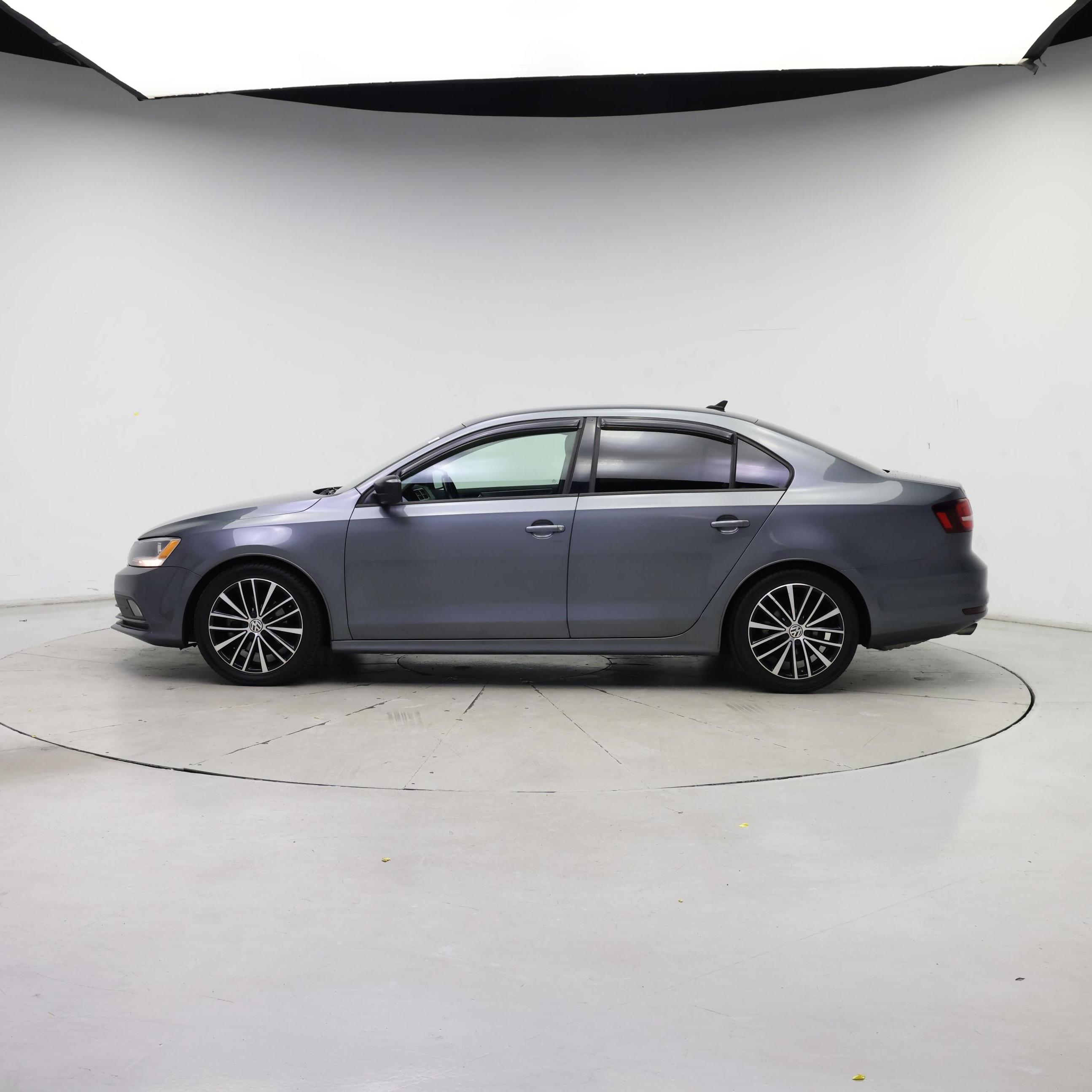 Thumbnail: 2016 Volkswagen Jetta - 3