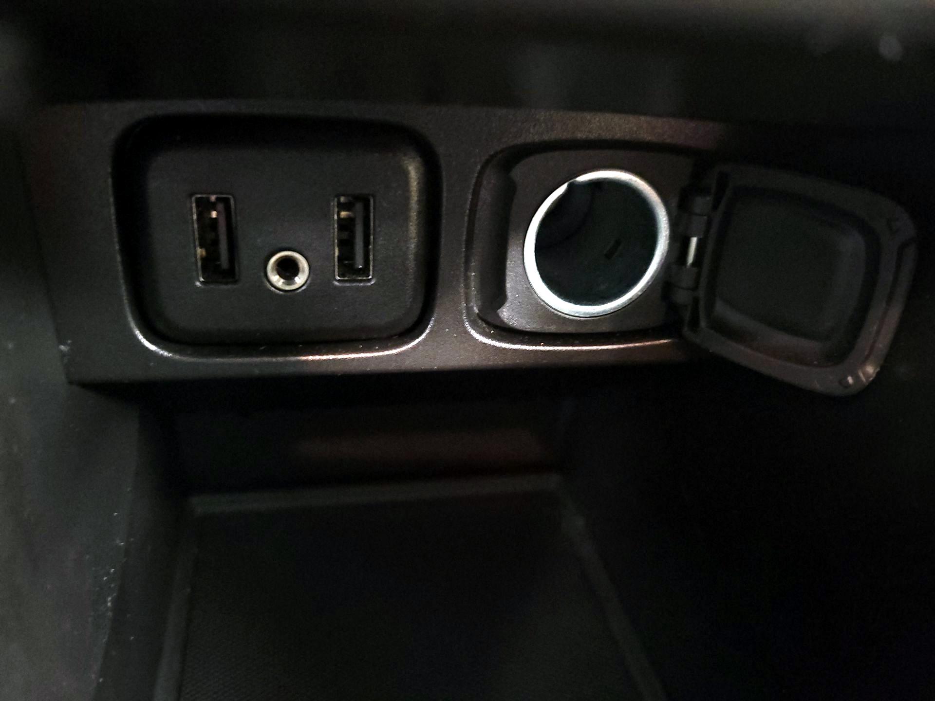 Thumbnail: 2019 Buick Encore - 19