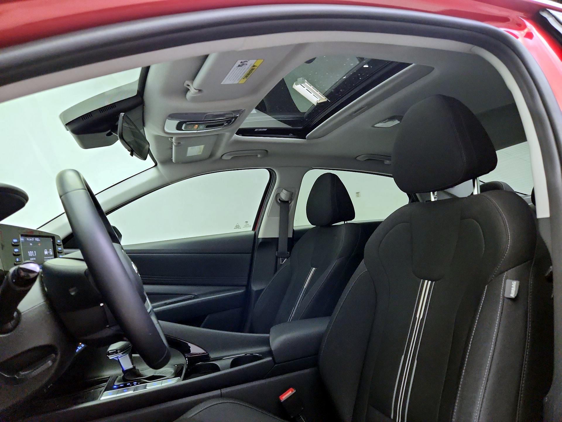 Thumbnail: 2021 Hyundai Elantra - 19