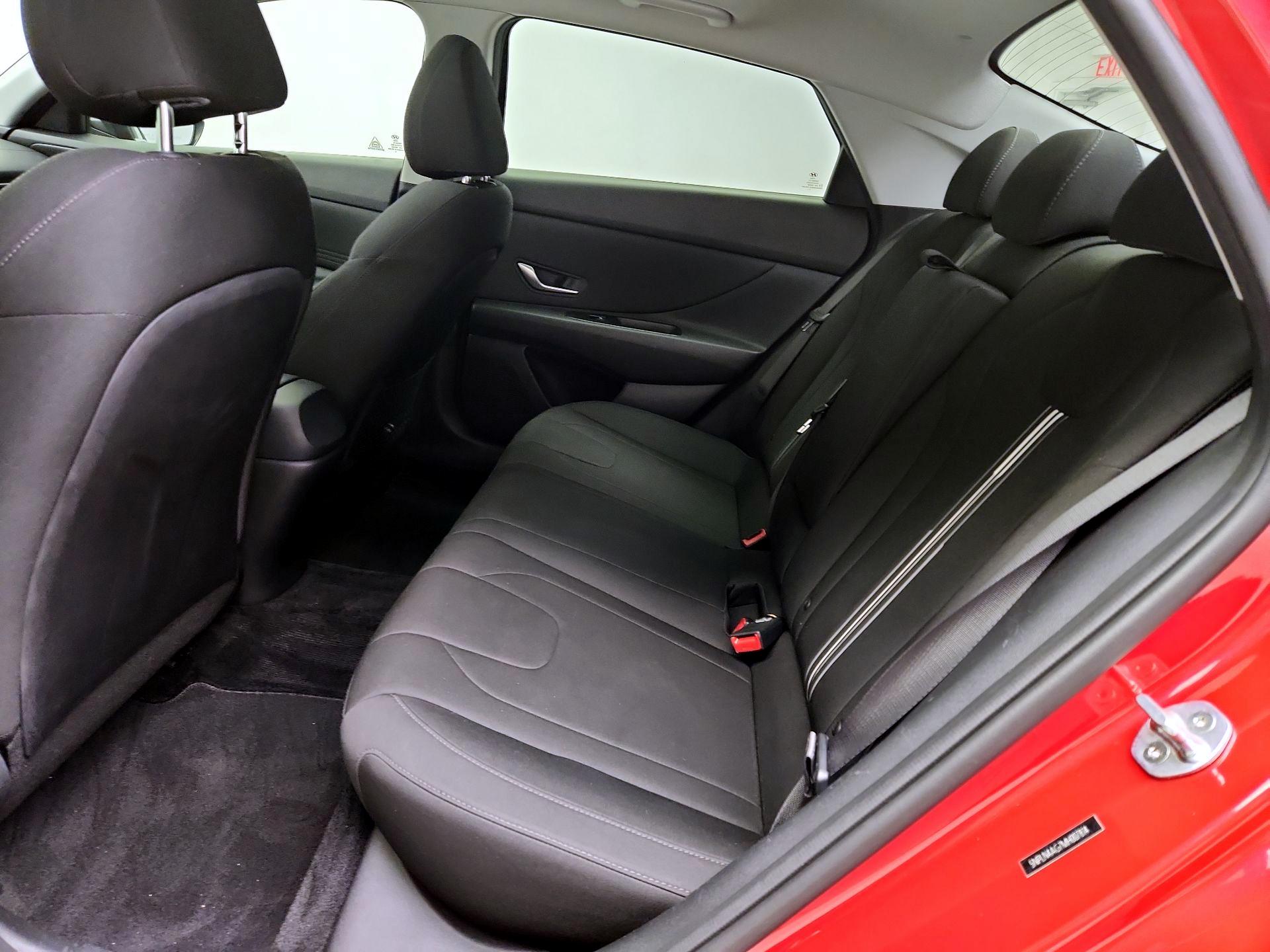 Thumbnail: 2021 Hyundai Elantra - 20