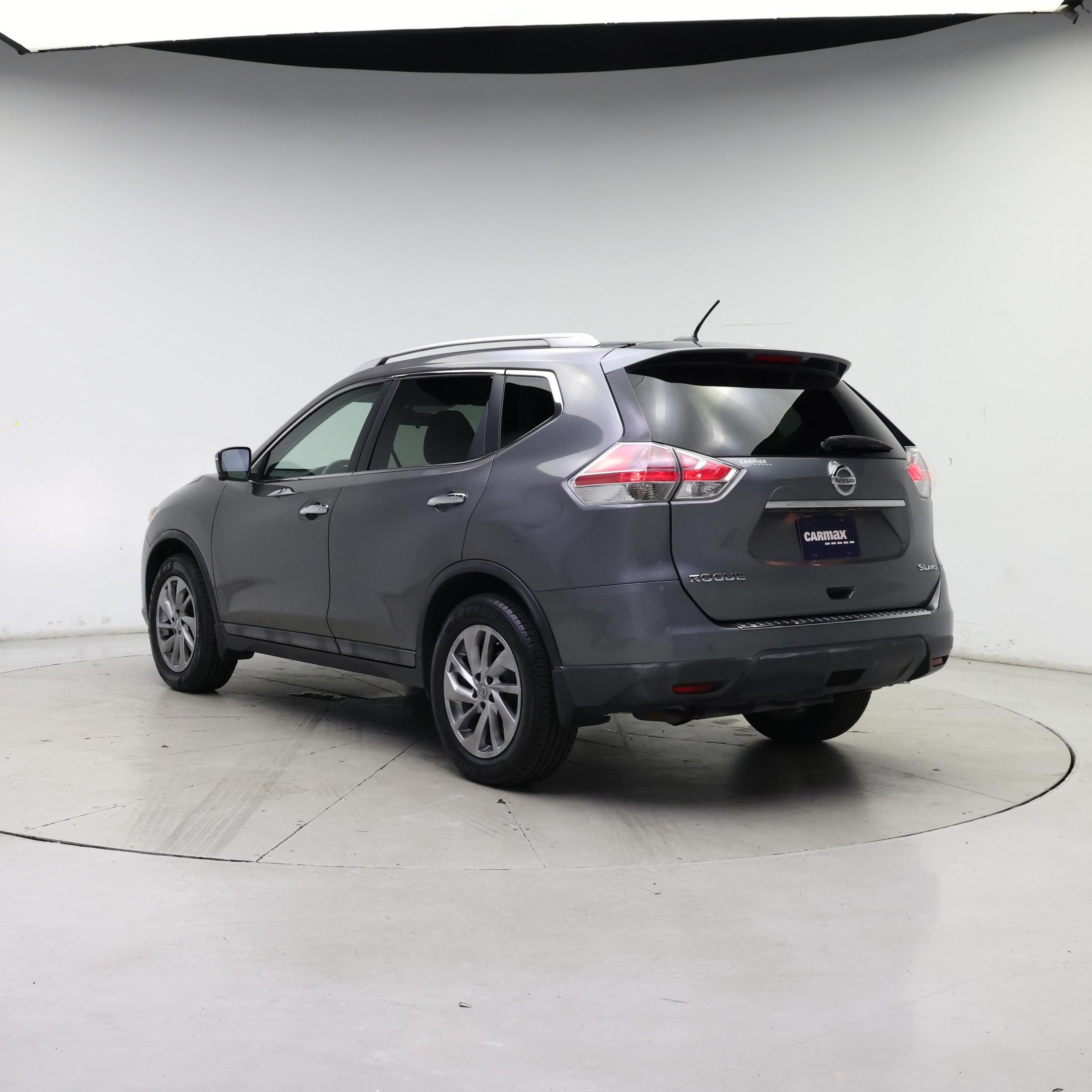 Thumbnail: 2015 Nissan Rogue - 2