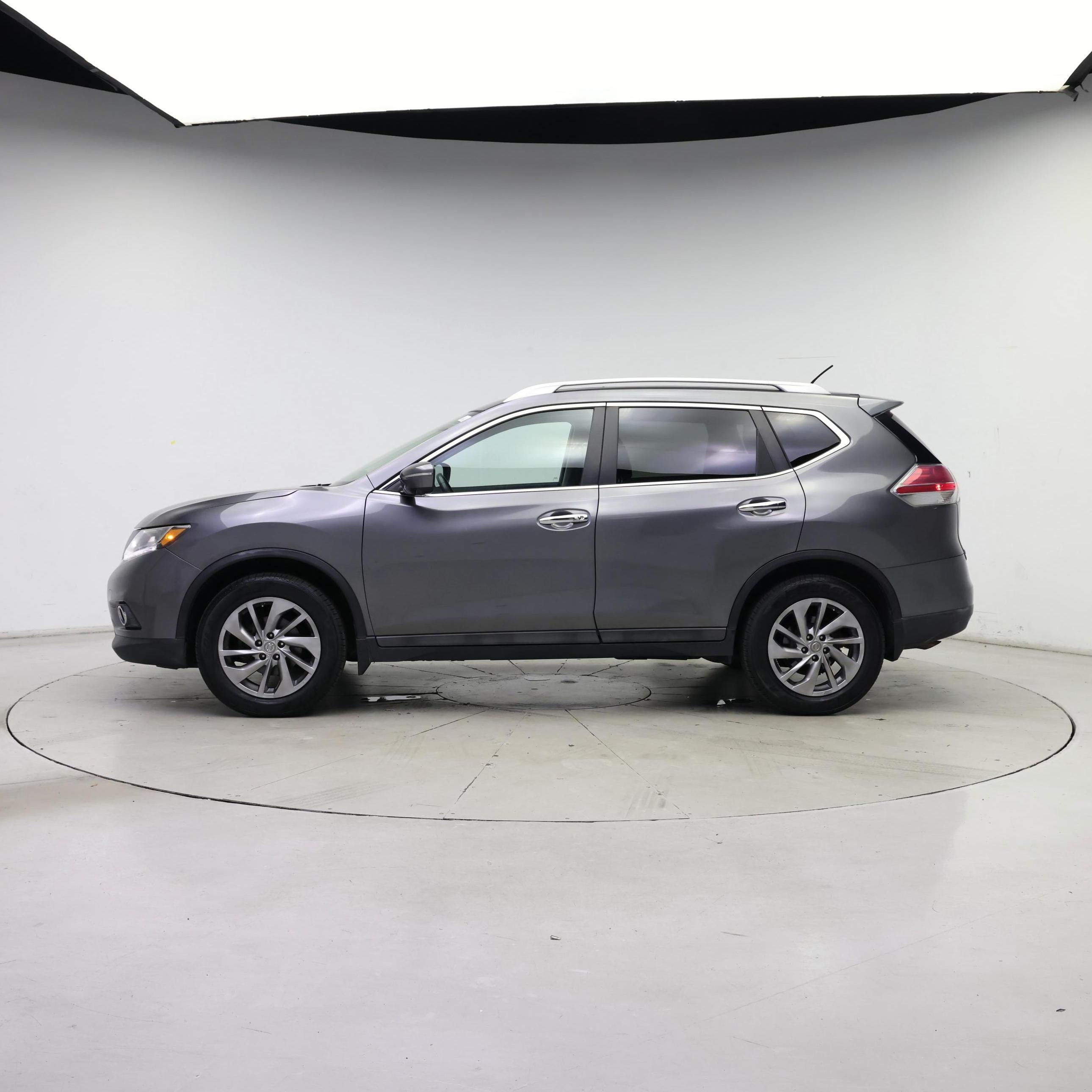 Thumbnail: 2015 Nissan Rogue - 3