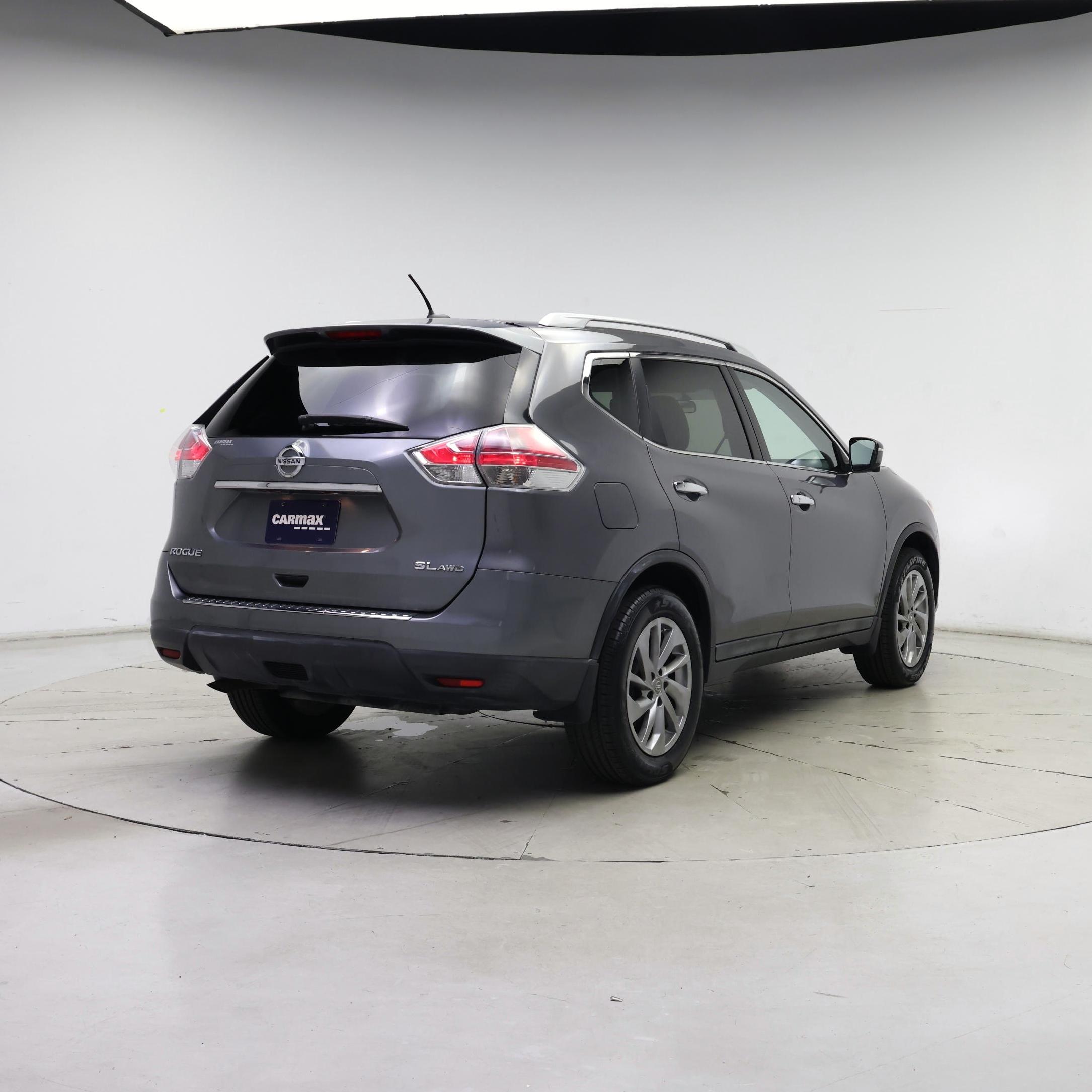 Thumbnail: 2015 Nissan Rogue - 8