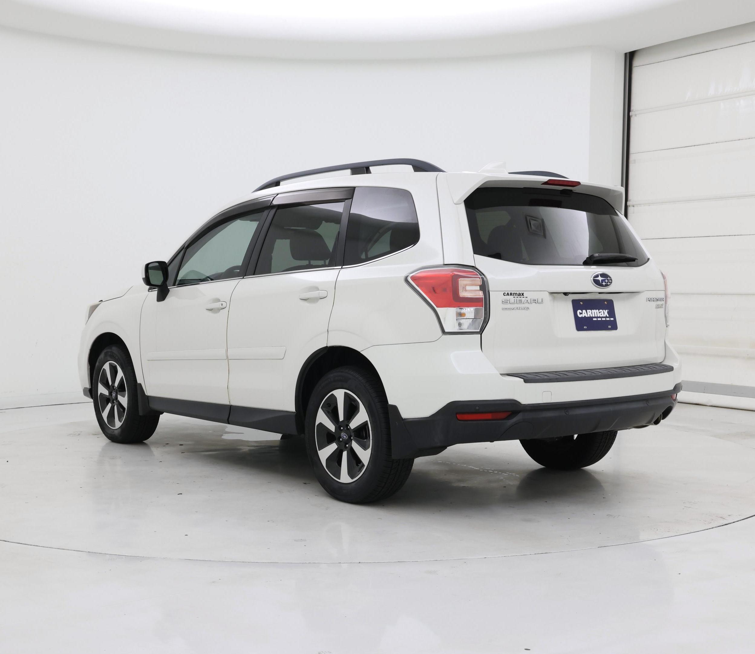 Thumbnail: 2017 Subaru Forester - 2
