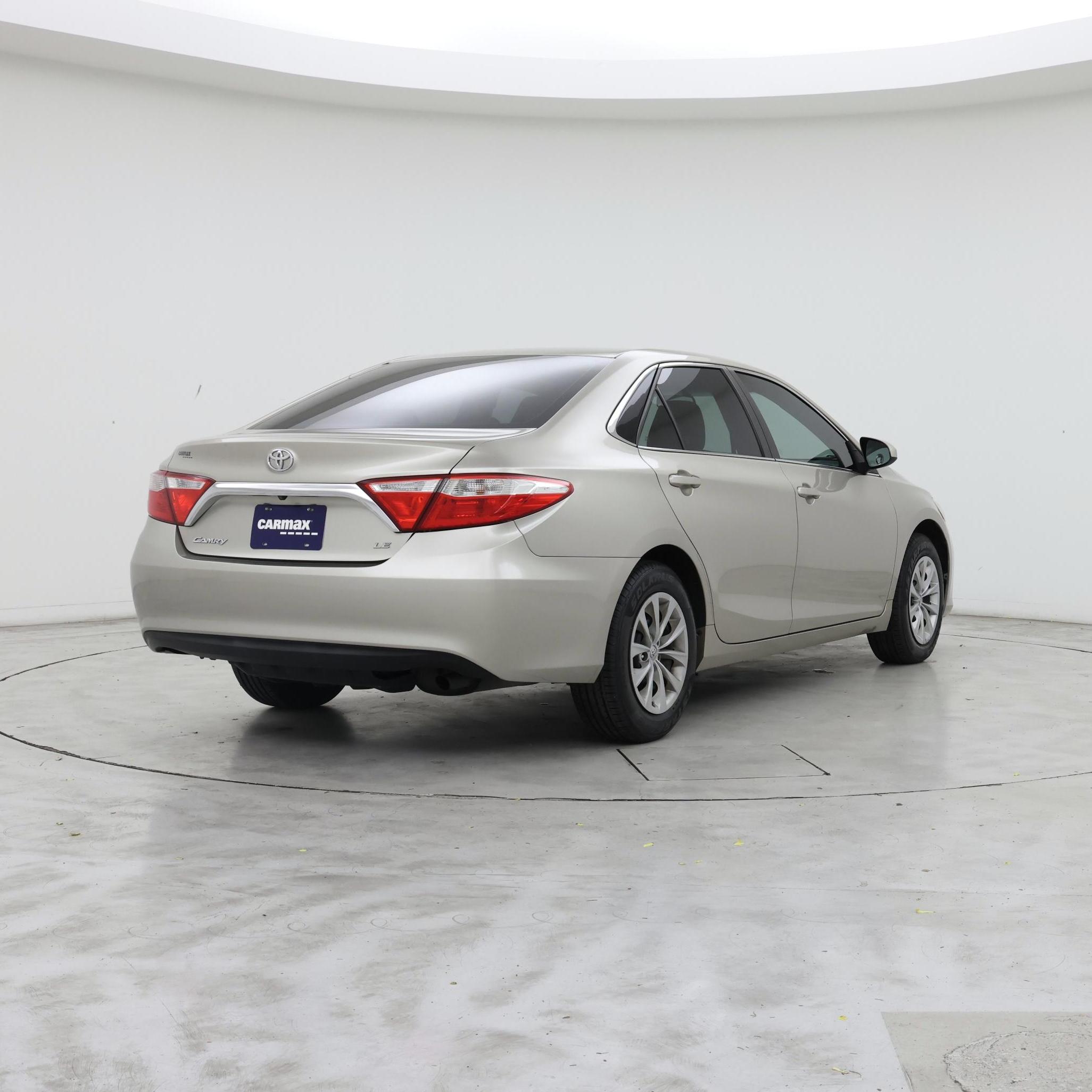Thumbnail: 2017 Toyota Camry - 8