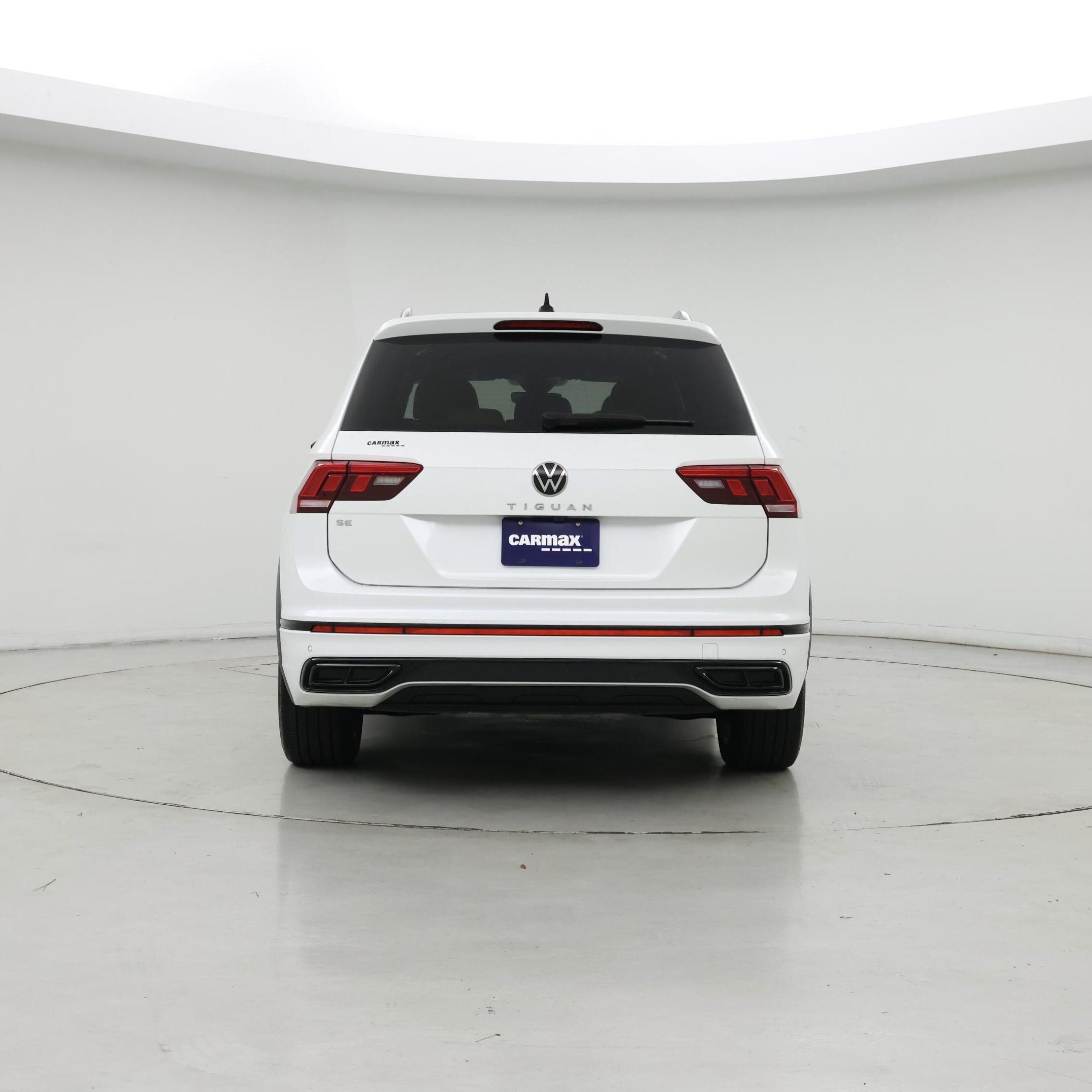 Thumbnail: 2023 Volkswagen Tiguan - 6