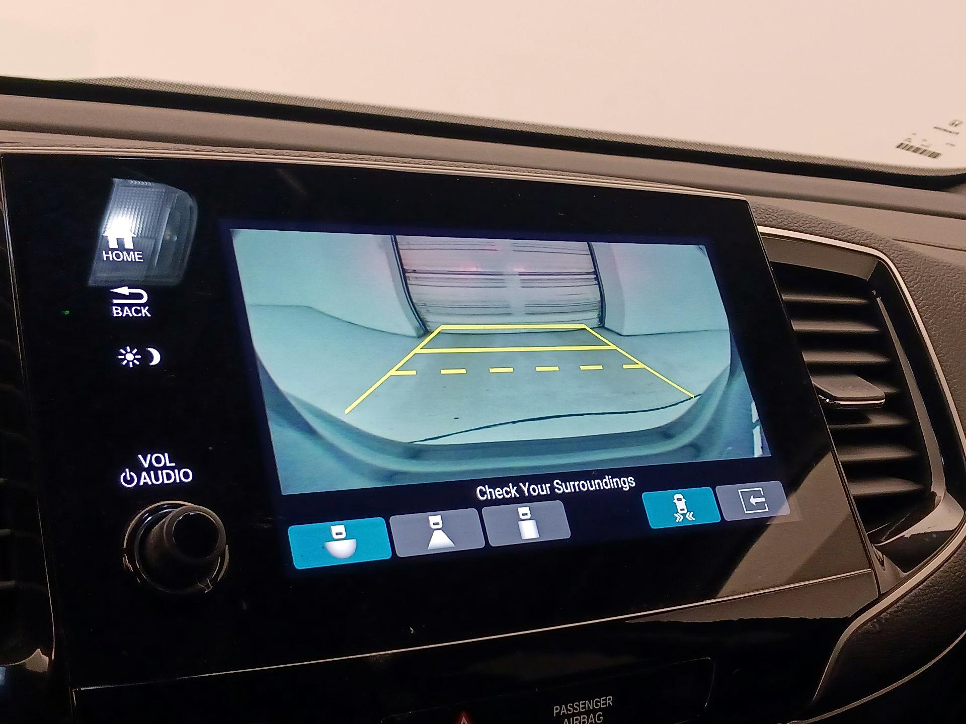 Thumbnail: 2021 Honda Pilot - 15