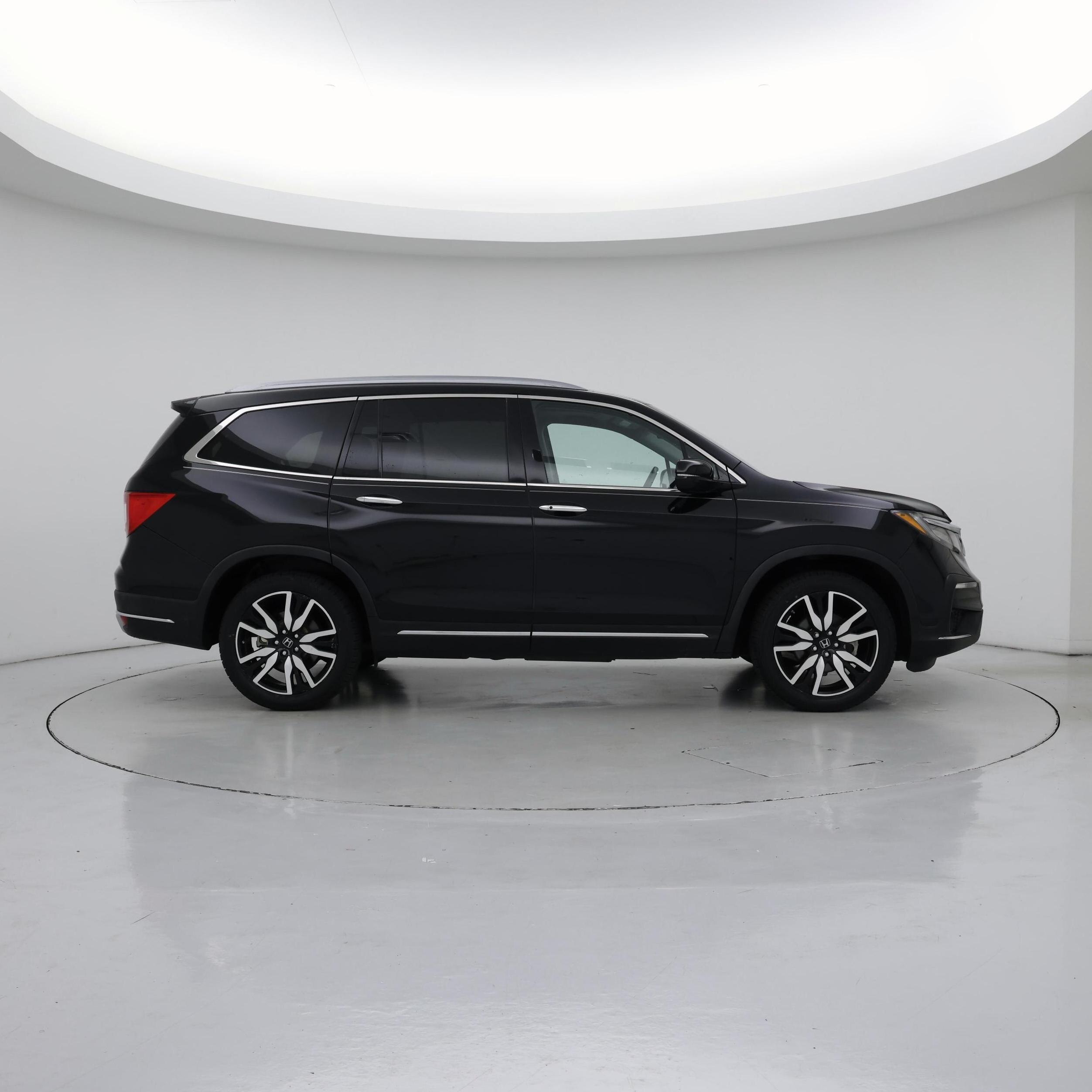 Thumbnail: 2021 Honda Pilot - 7