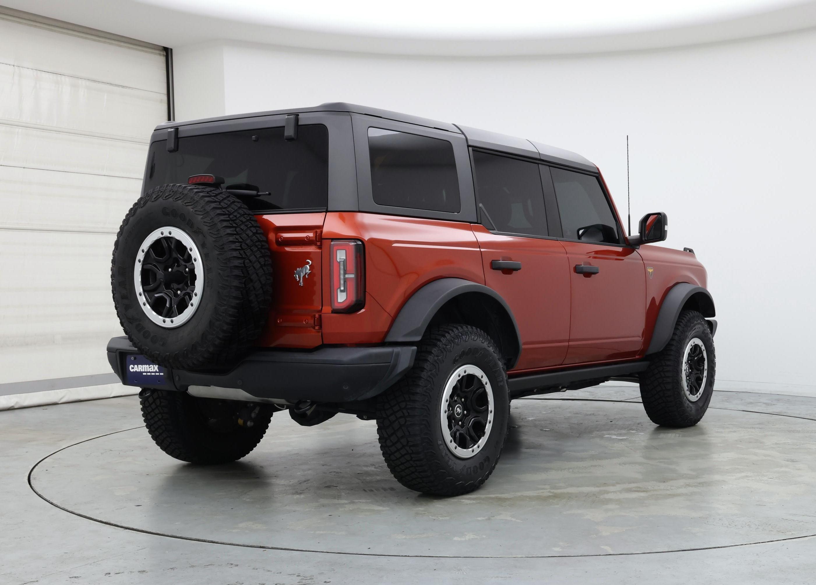 Thumbnail: 2023 Ford Bronco - 8