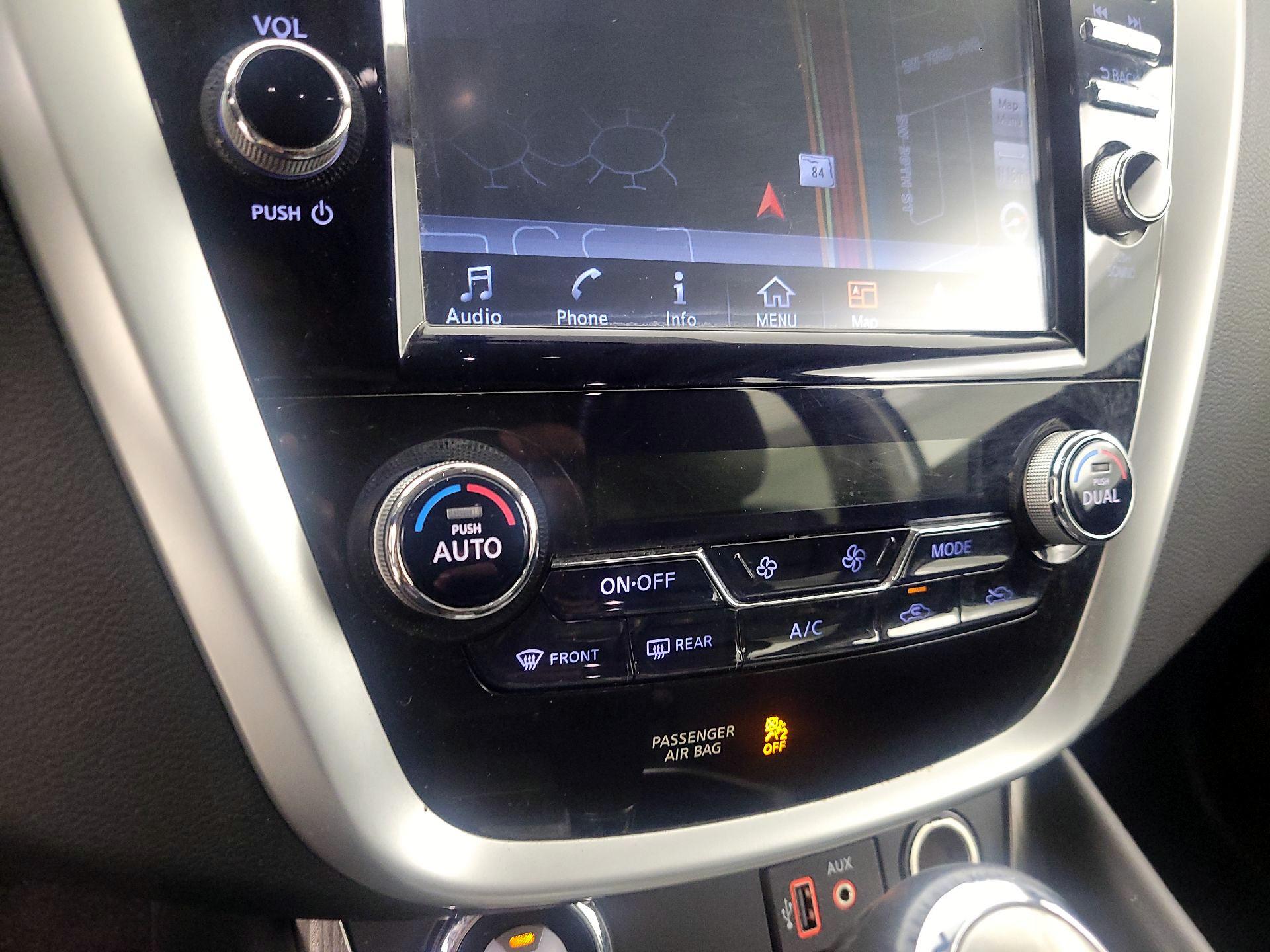 Thumbnail: 2018 Nissan Murano - 17