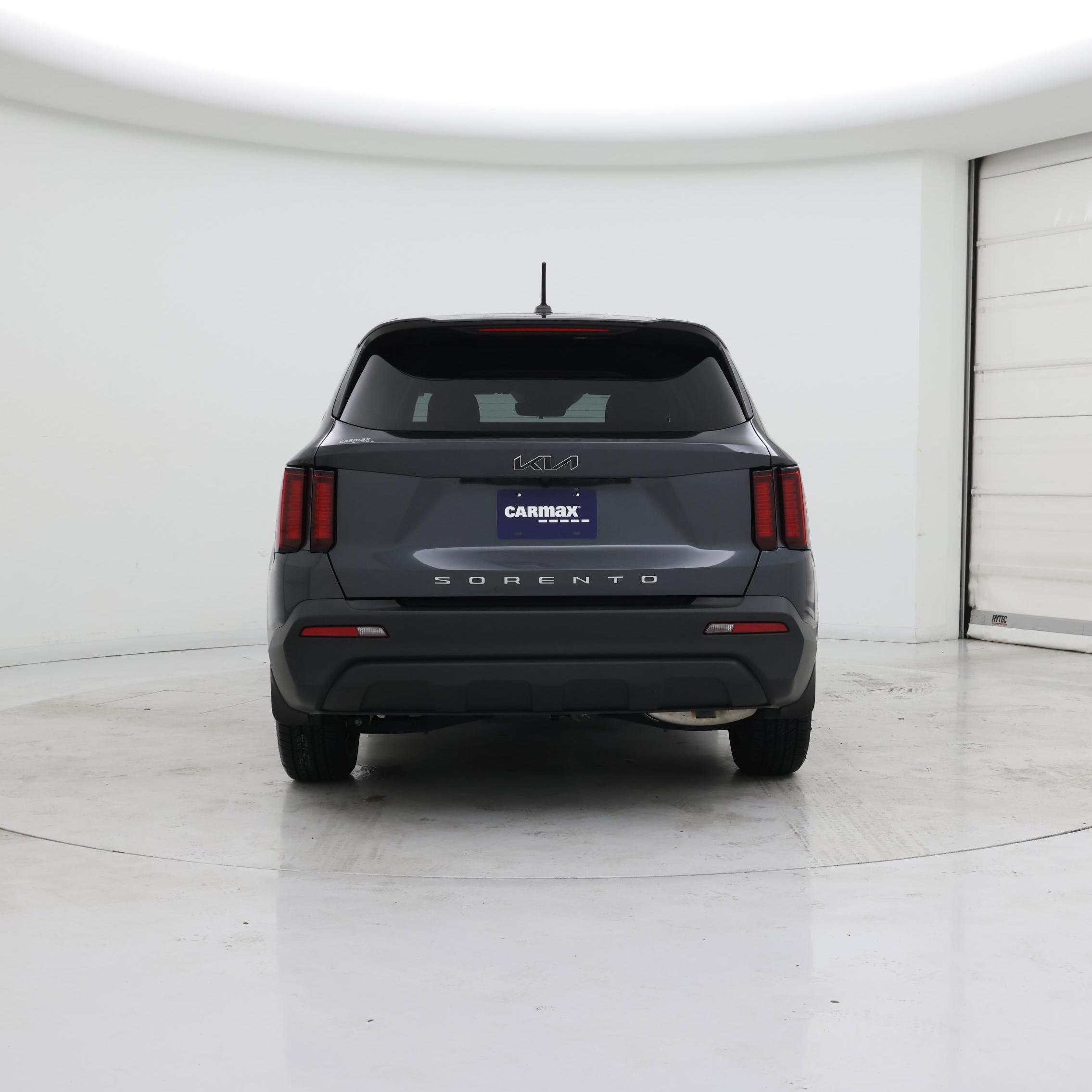 Thumbnail: 2022 Kia Sorento - 6