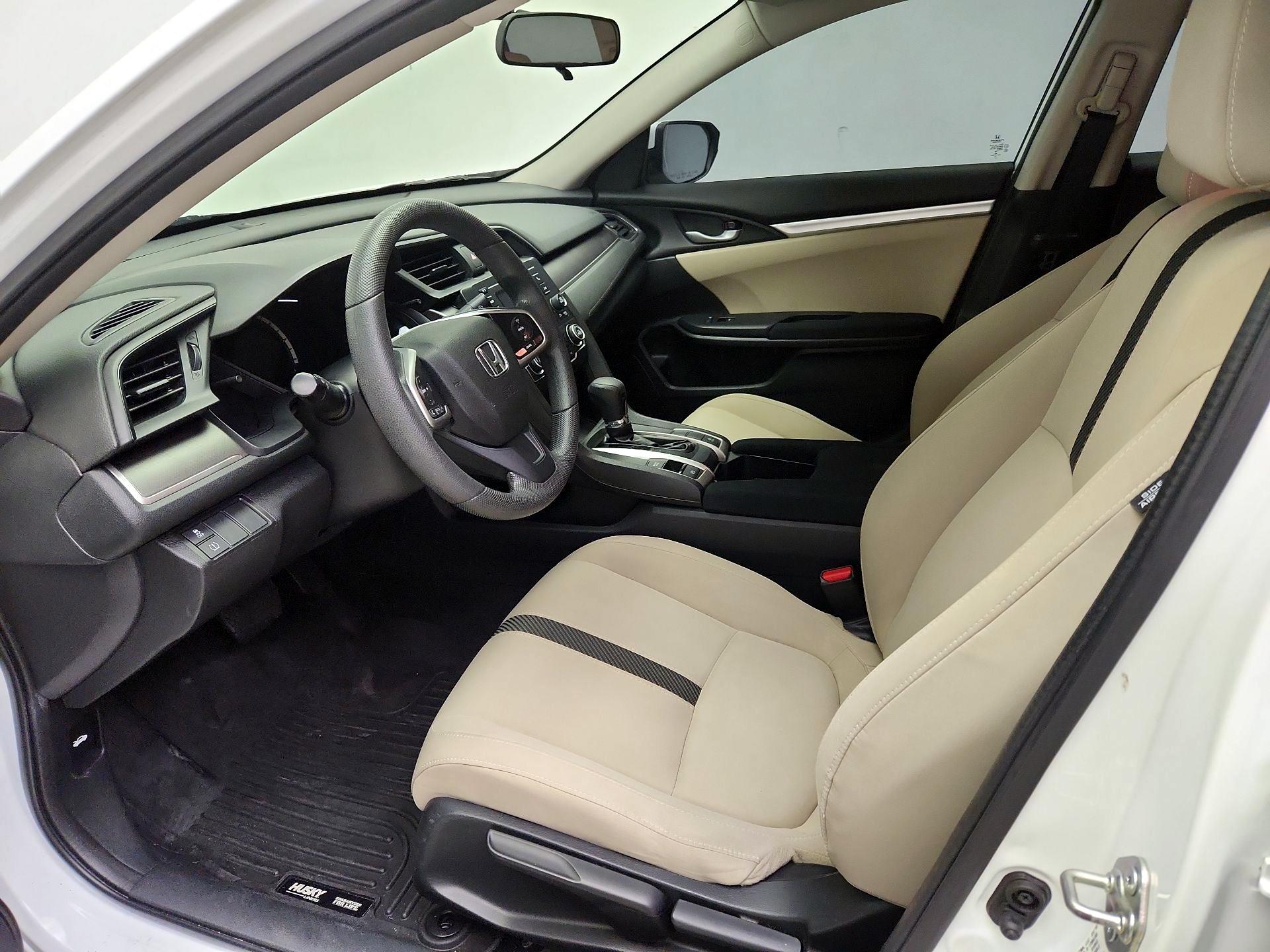Thumbnail: 2016 Honda Civic - 11