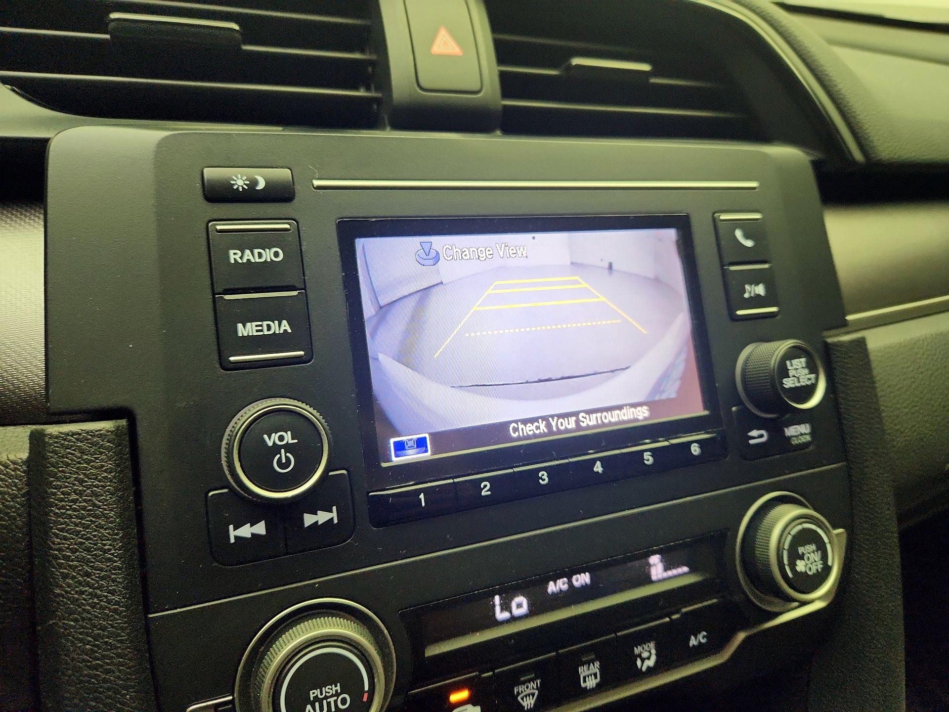 Thumbnail: 2016 Honda Civic - 14