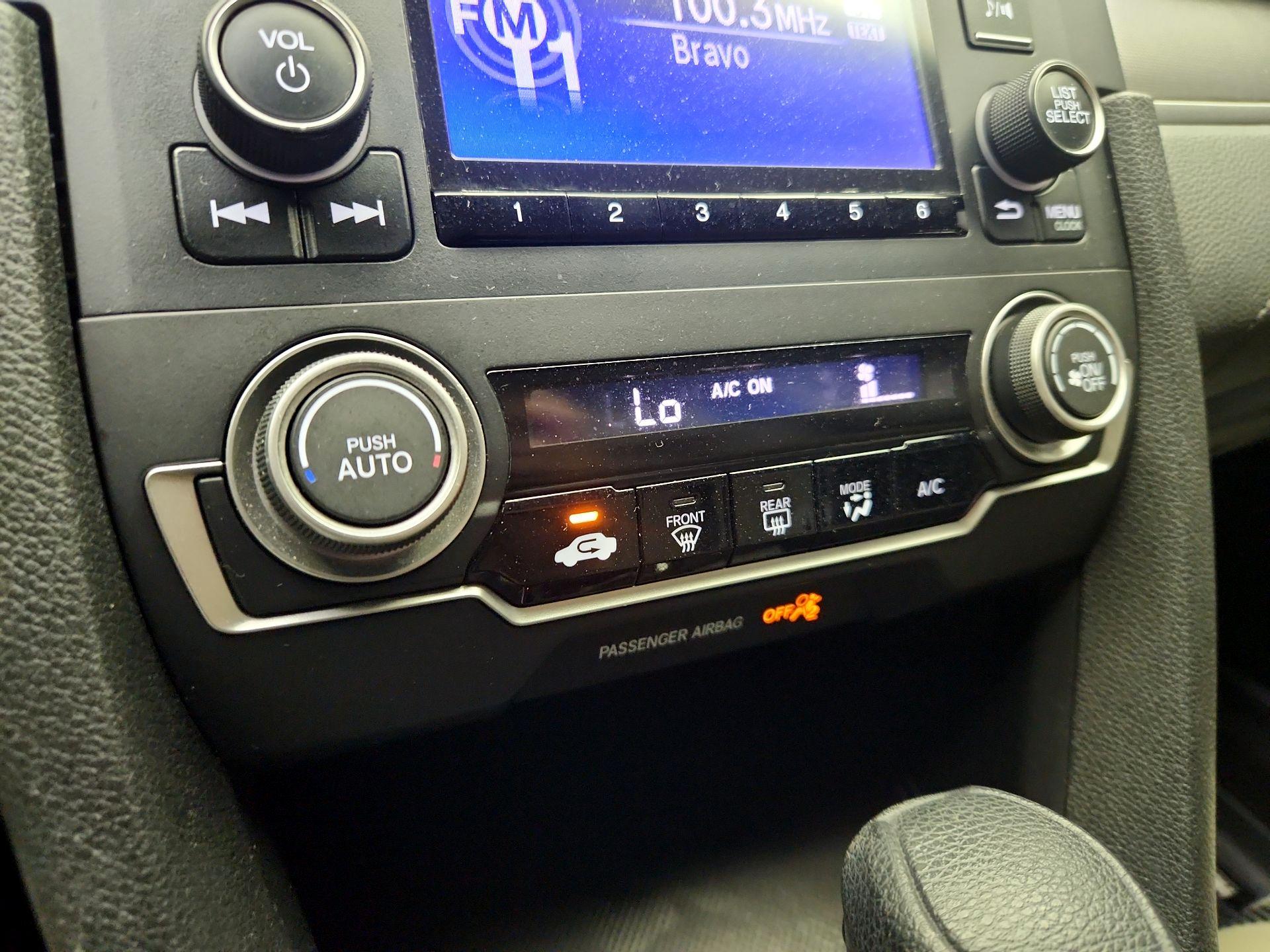 Thumbnail: 2016 Honda Civic - 16