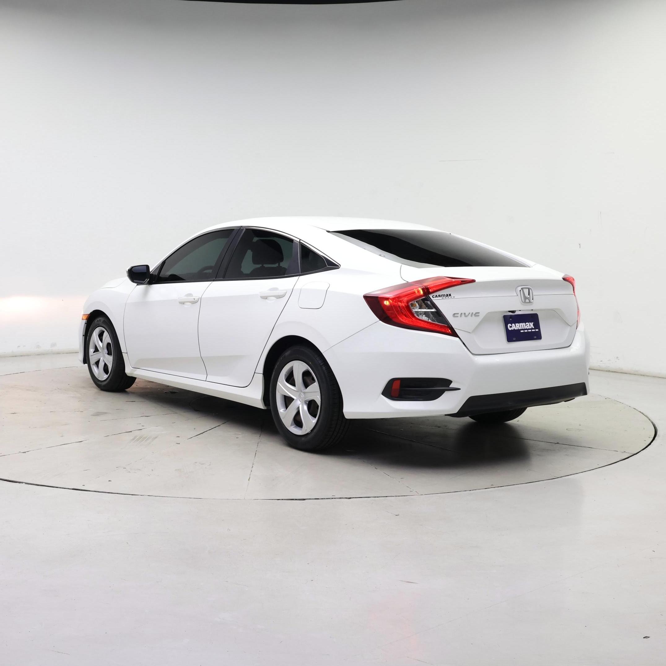 Thumbnail: 2016 Honda Civic - 2
