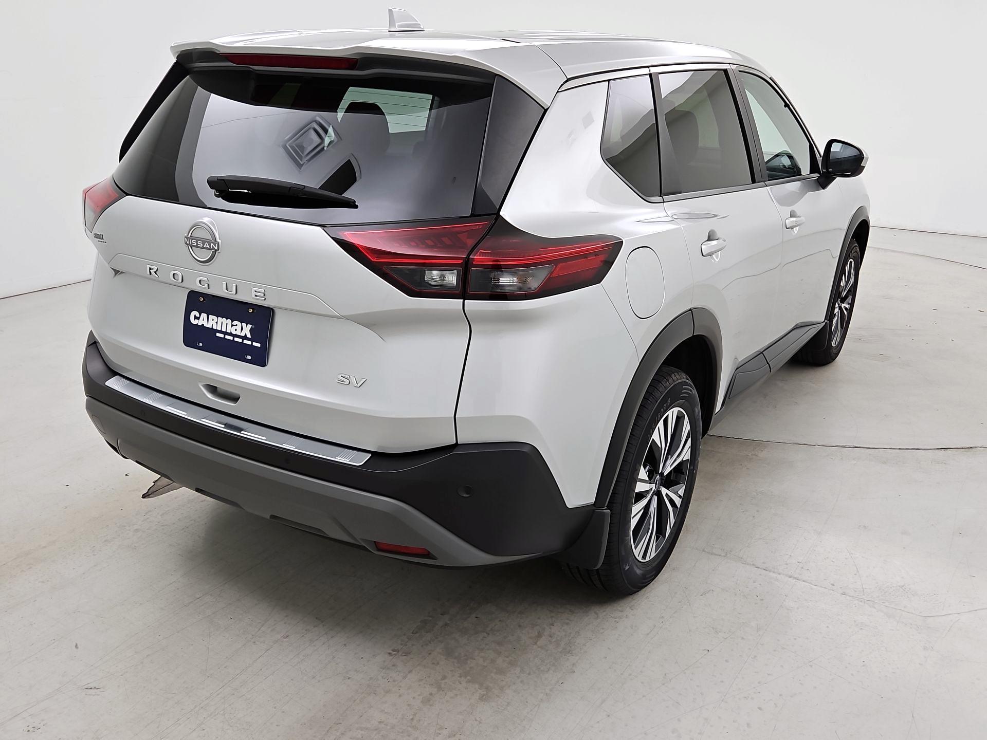 Thumbnail: 2023 Nissan Rogue - 5