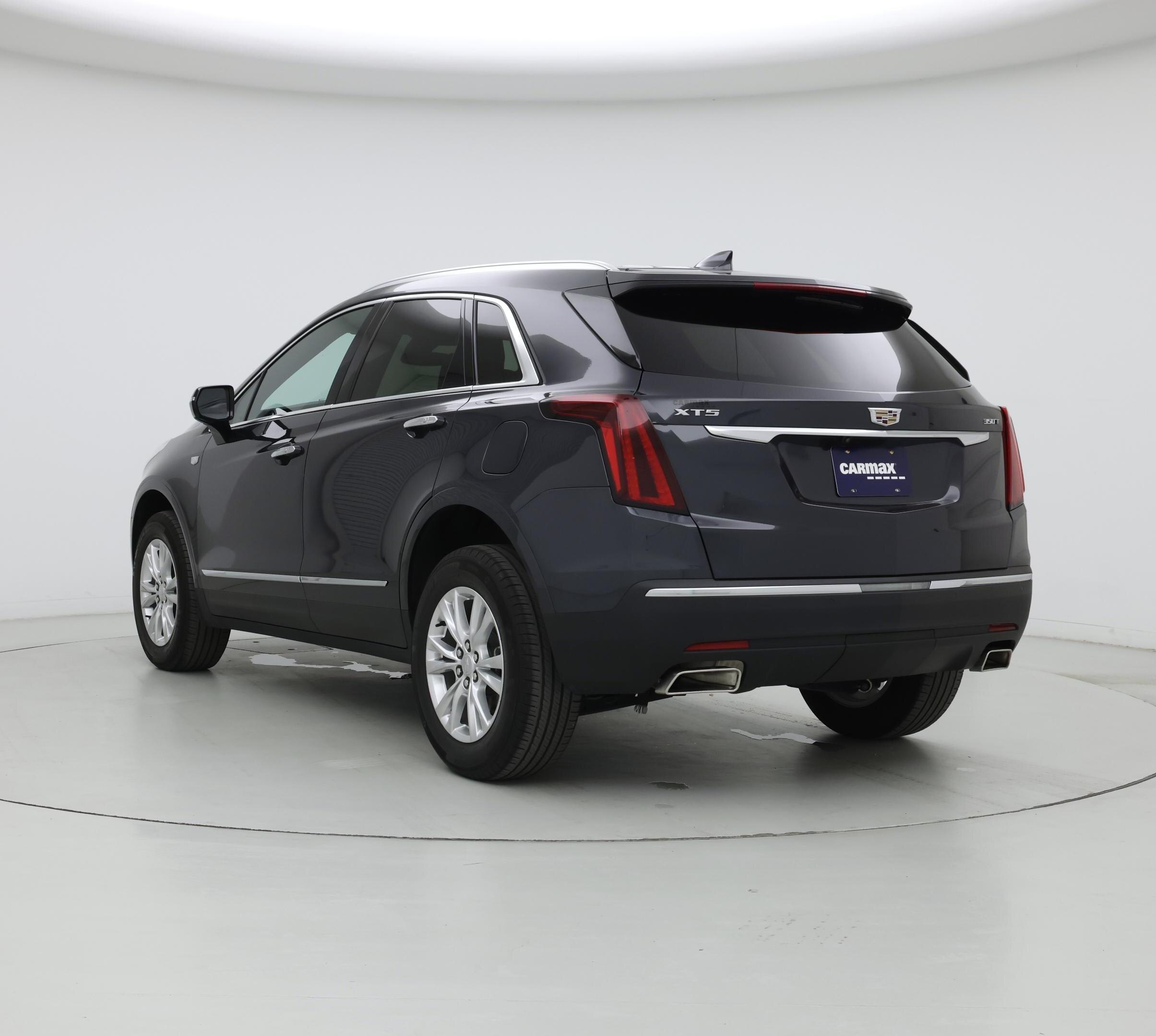 Thumbnail: 2023 Cadillac XT5 - 2