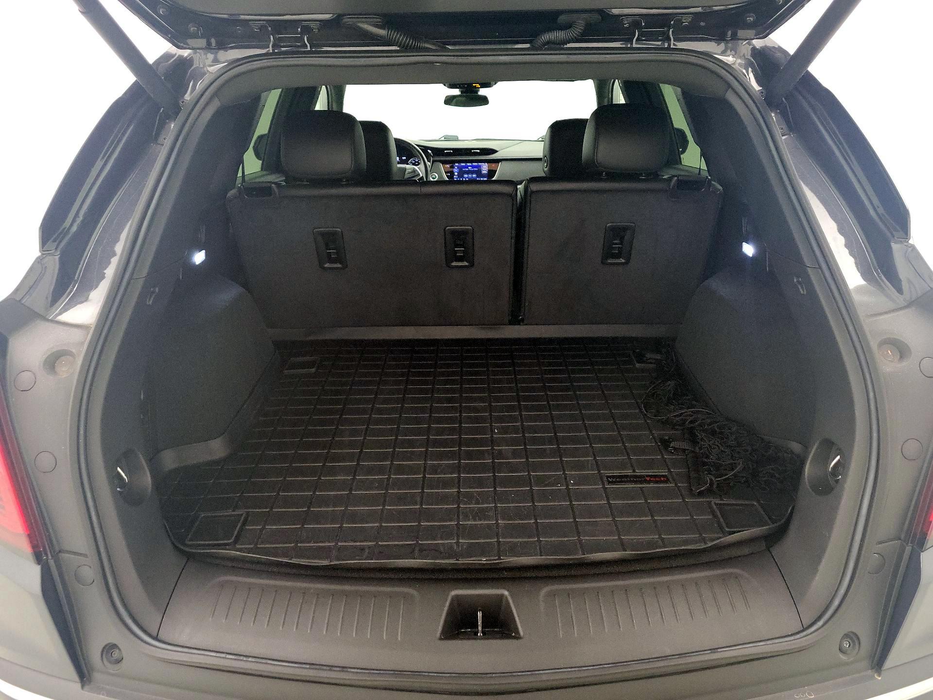 Thumbnail: 2023 Cadillac XT5 - 19