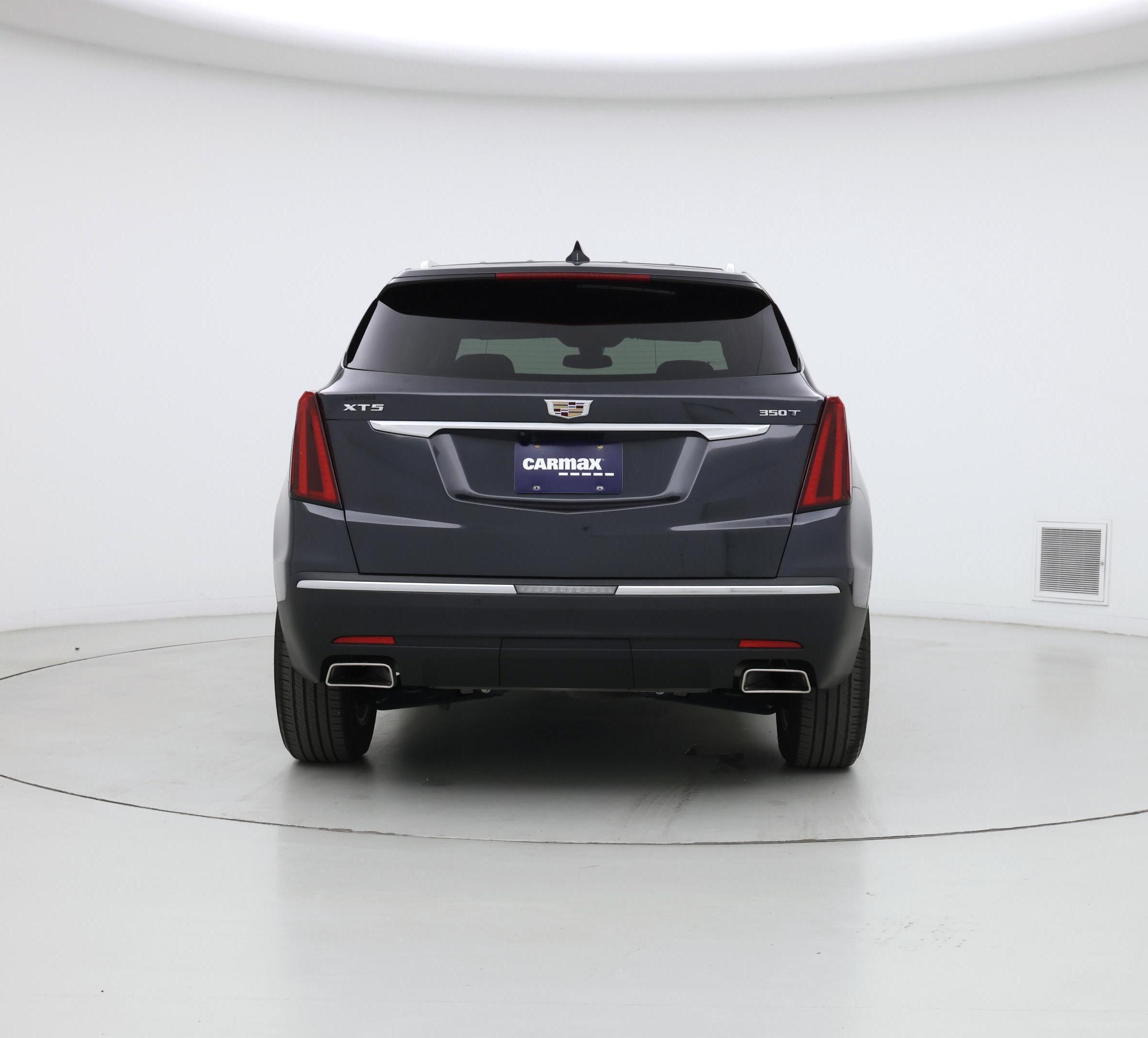 Thumbnail: 2023 Cadillac XT5 - 6