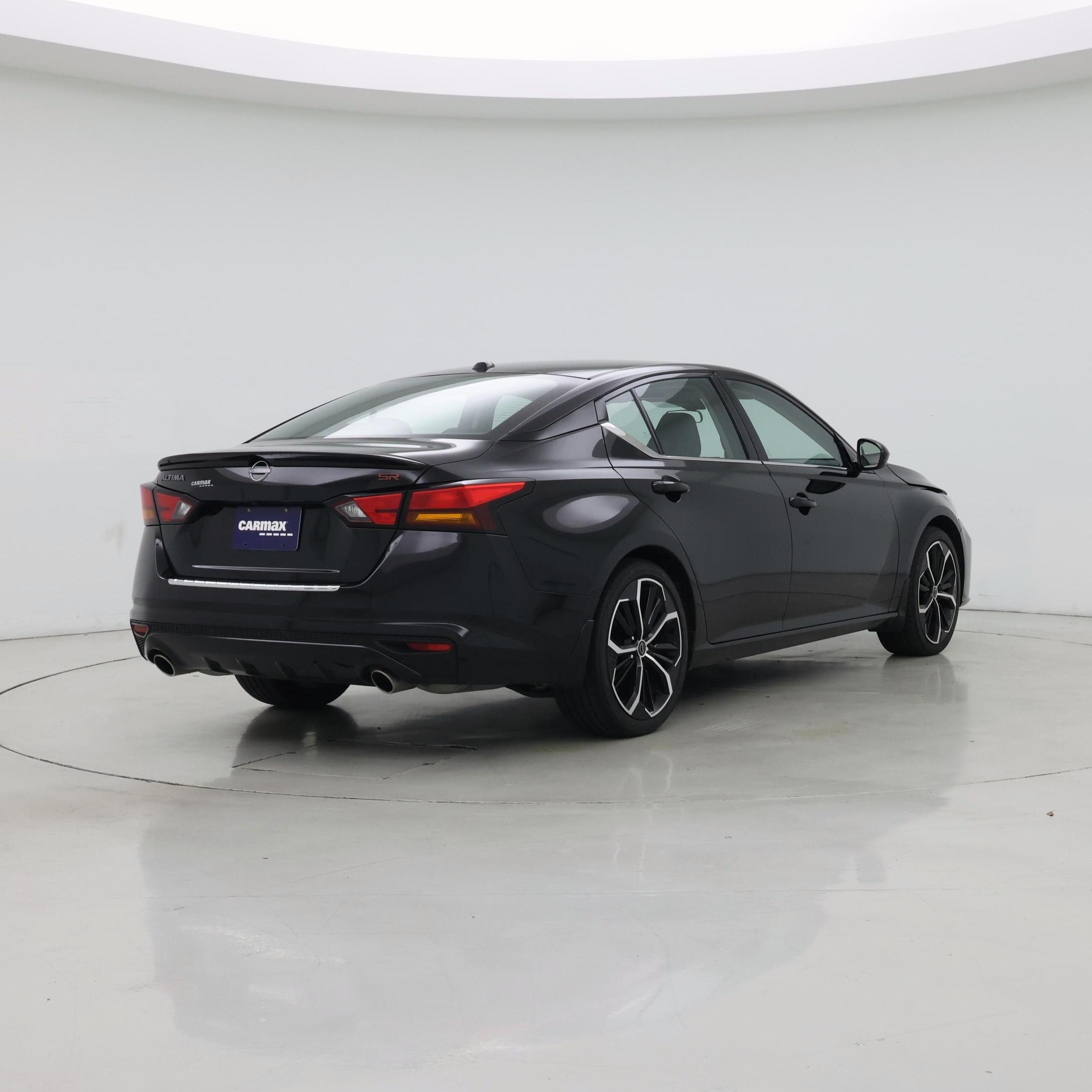 Thumbnail: 2023 Nissan Altima - 8
