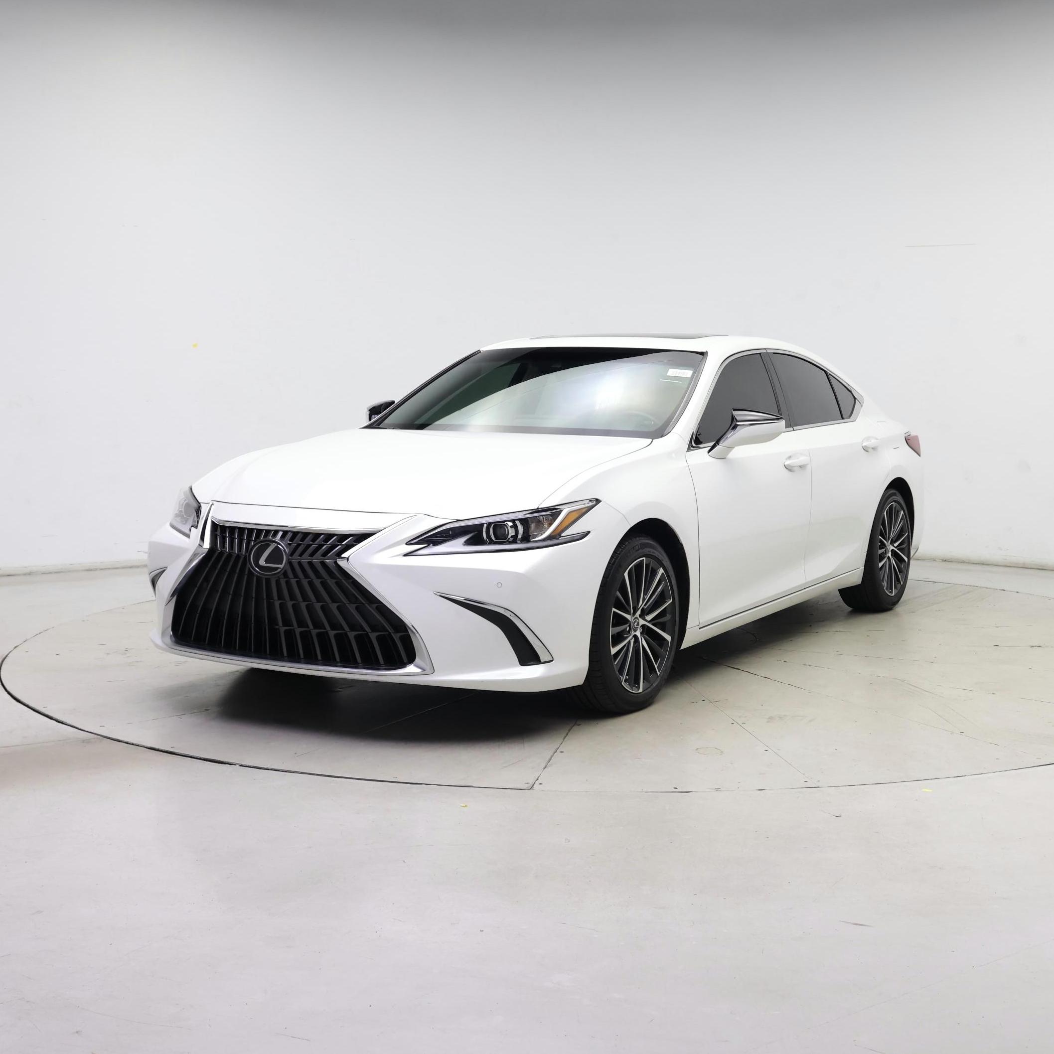 Thumbnail: 2023 Lexus ES - 4