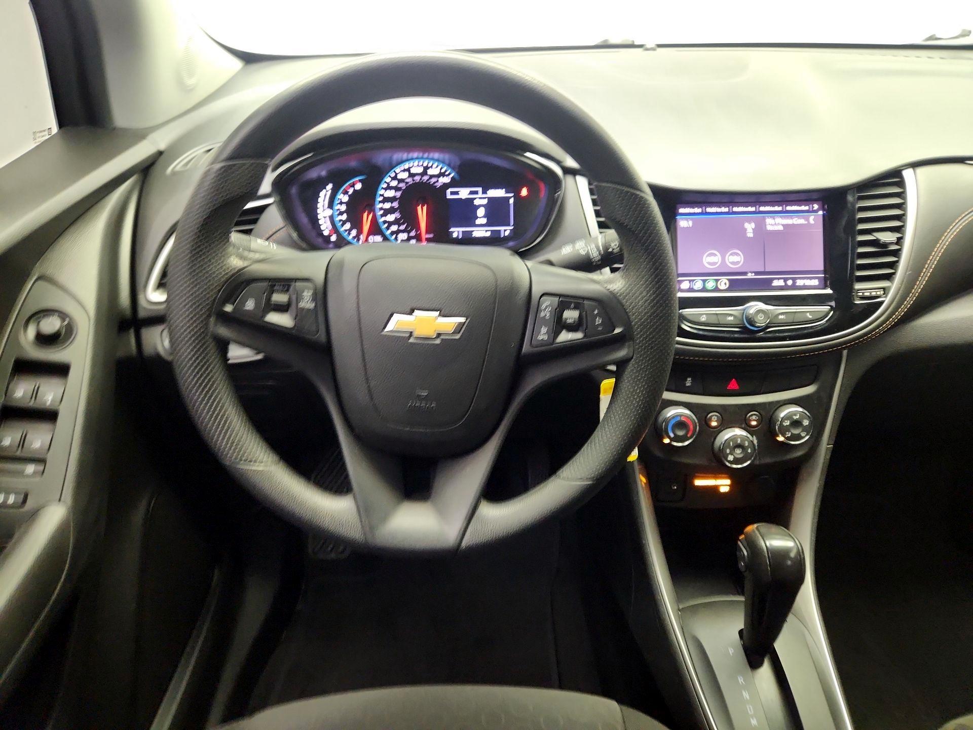 Thumbnail: 2020 Chevrolet Trax - 10