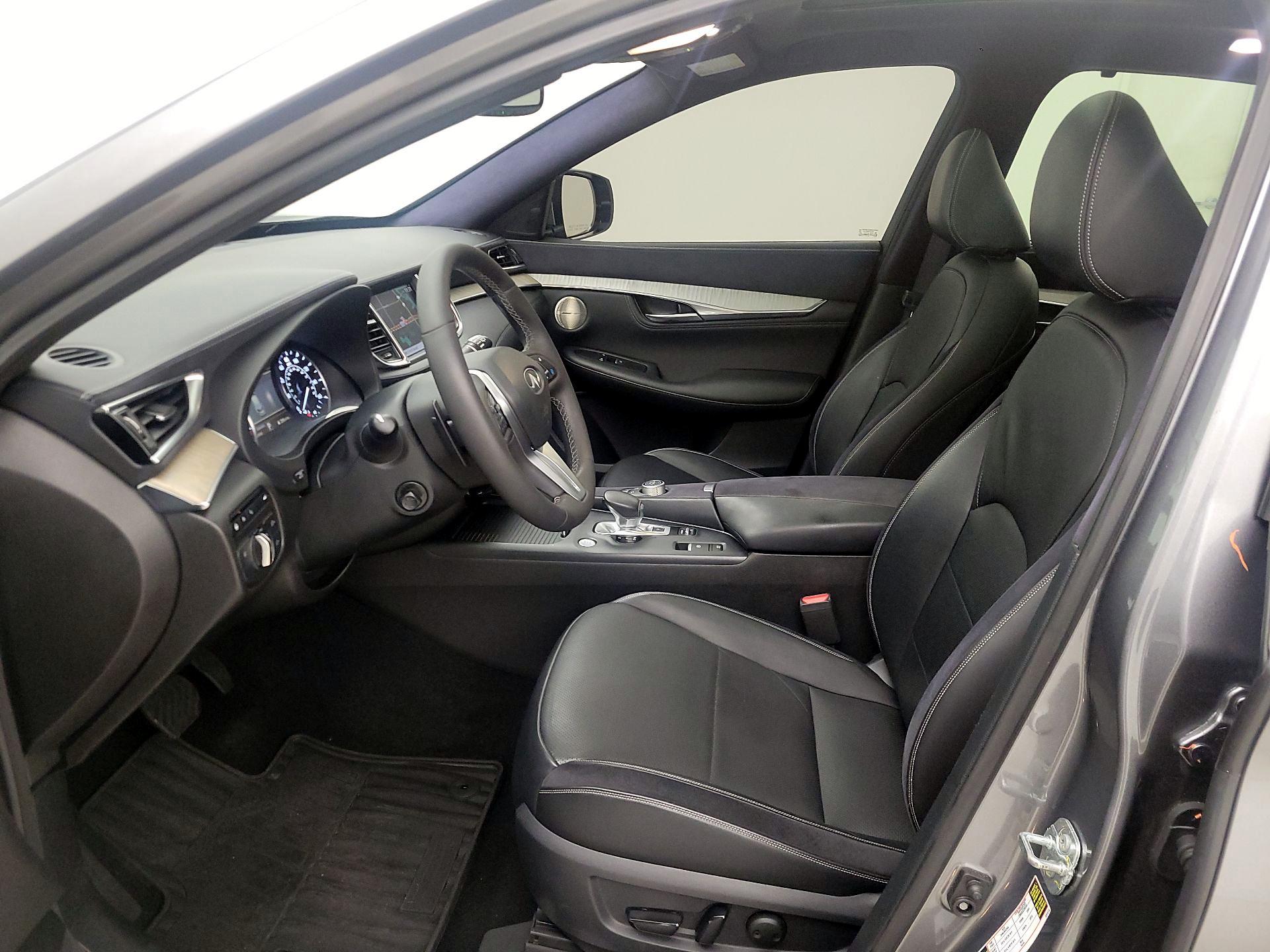 Thumbnail: 2021 INFINITI QX50 - 11