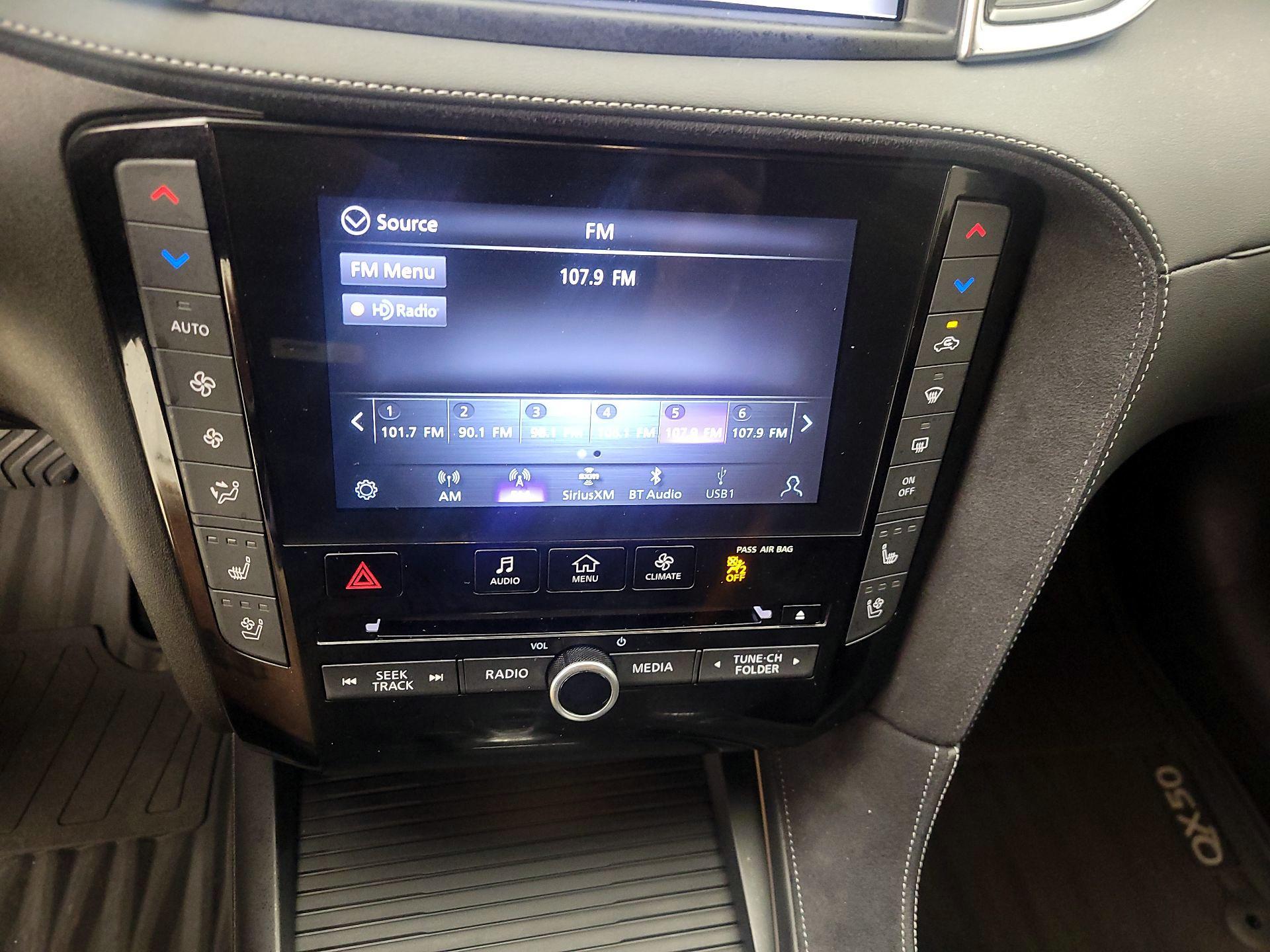 Thumbnail: 2021 INFINITI QX50 - 17