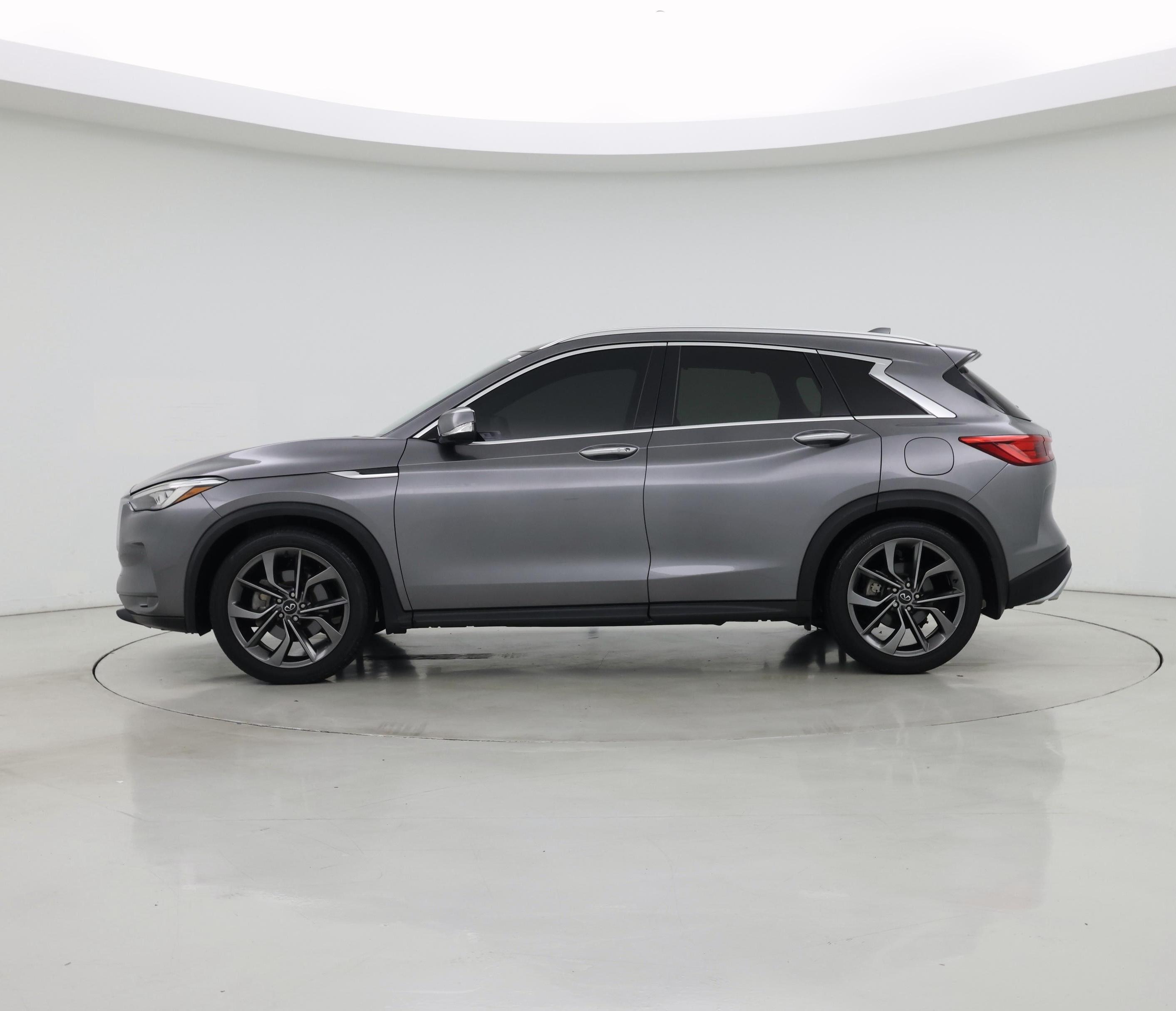 Thumbnail: 2021 INFINITI QX50 - 3