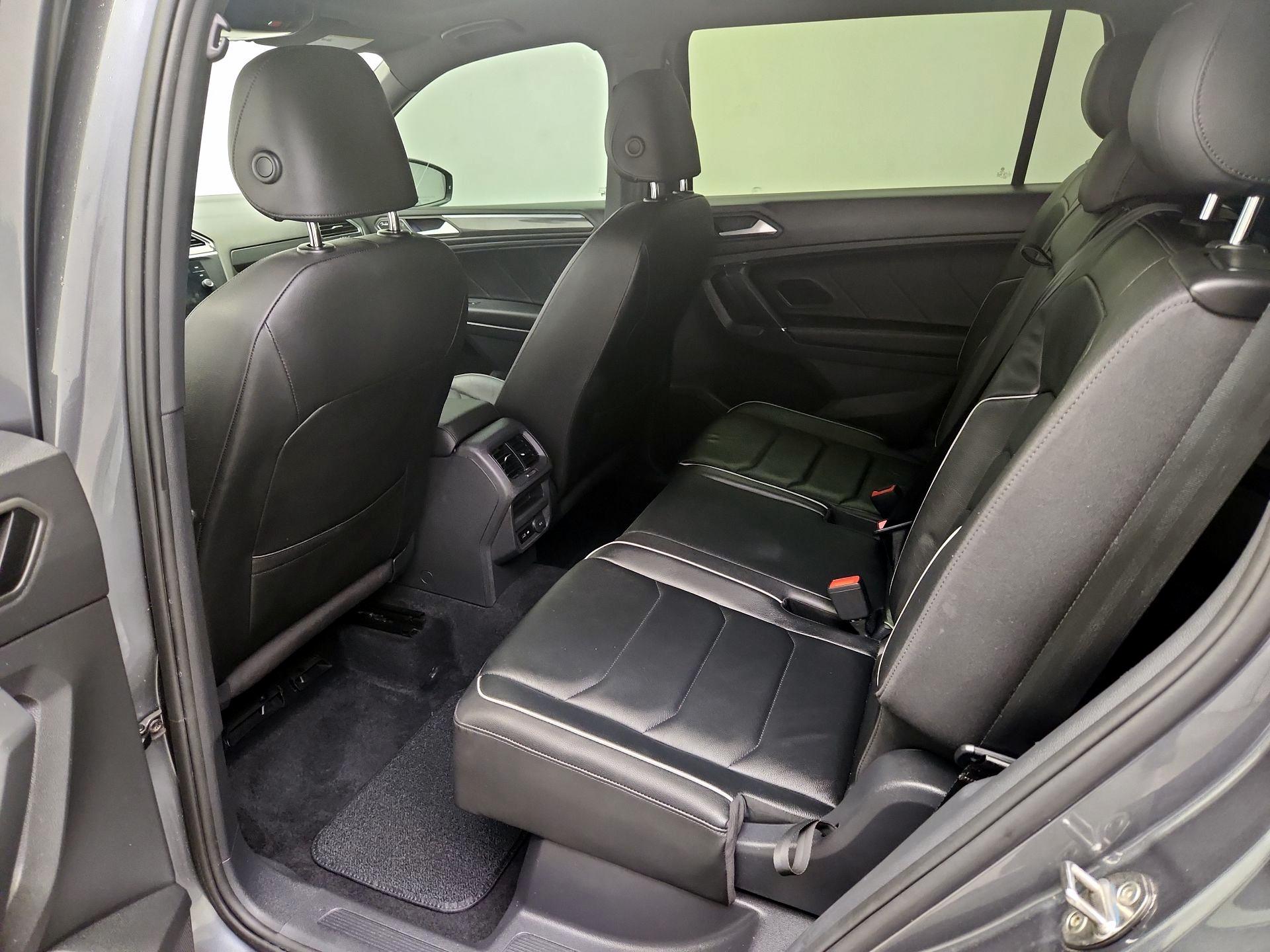 Thumbnail: 2020 Volkswagen Tiguan - 20