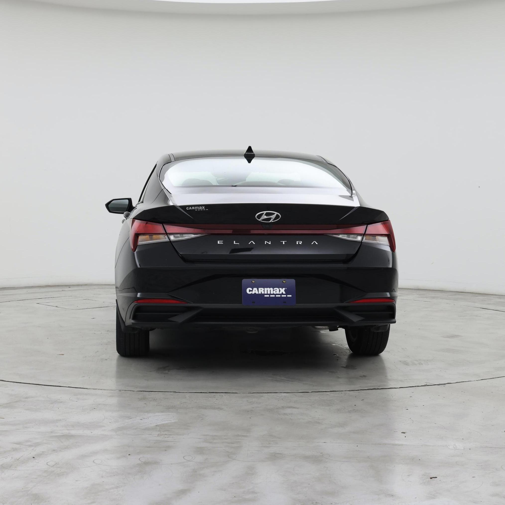 Thumbnail: 2022 Hyundai Elantra - 6