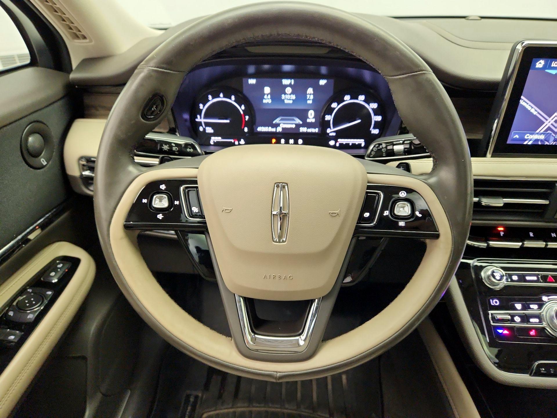 Thumbnail: 2020 Lincoln Corsair - 10