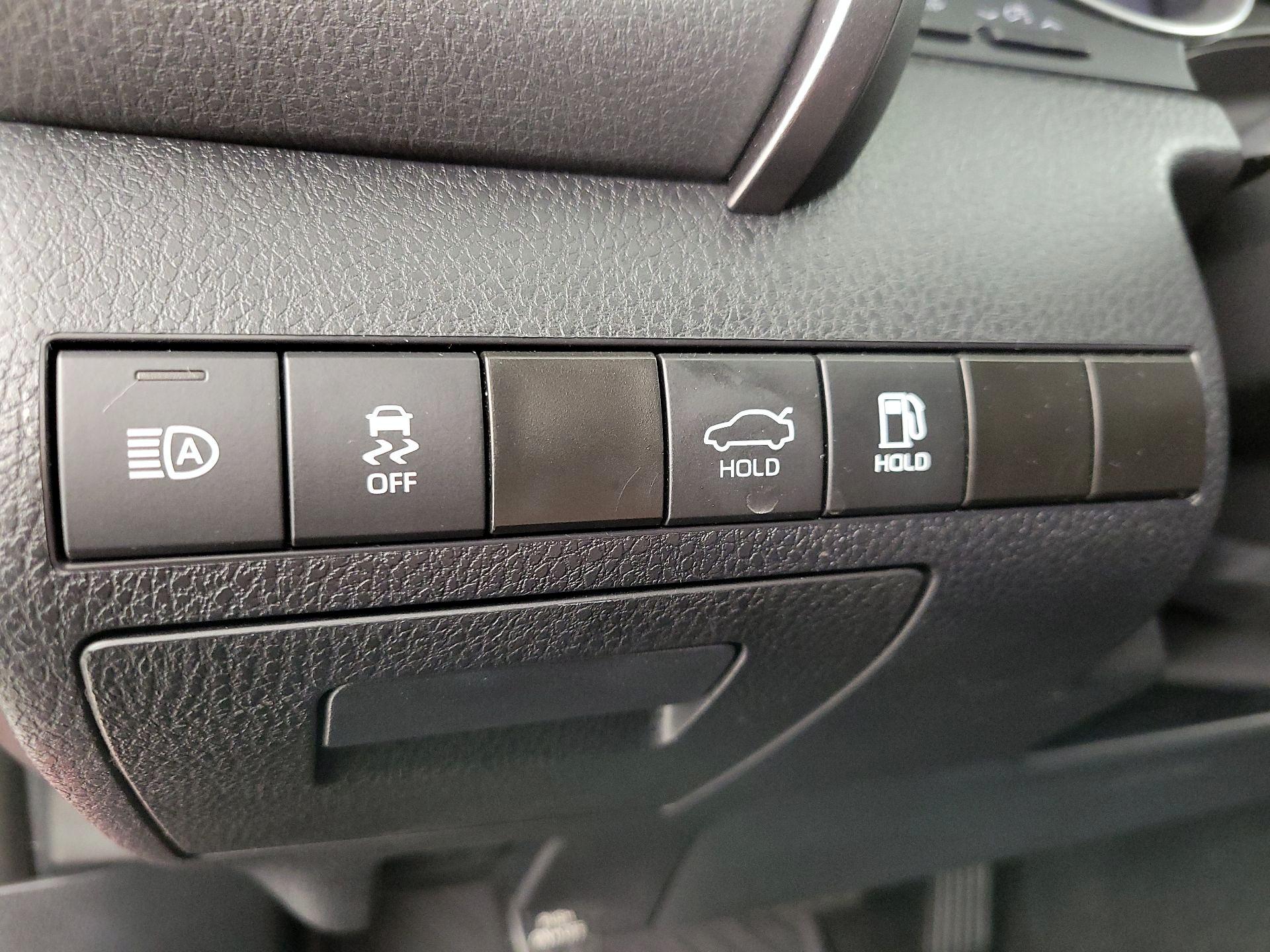 Thumbnail: 2024 Toyota Camry - 13
