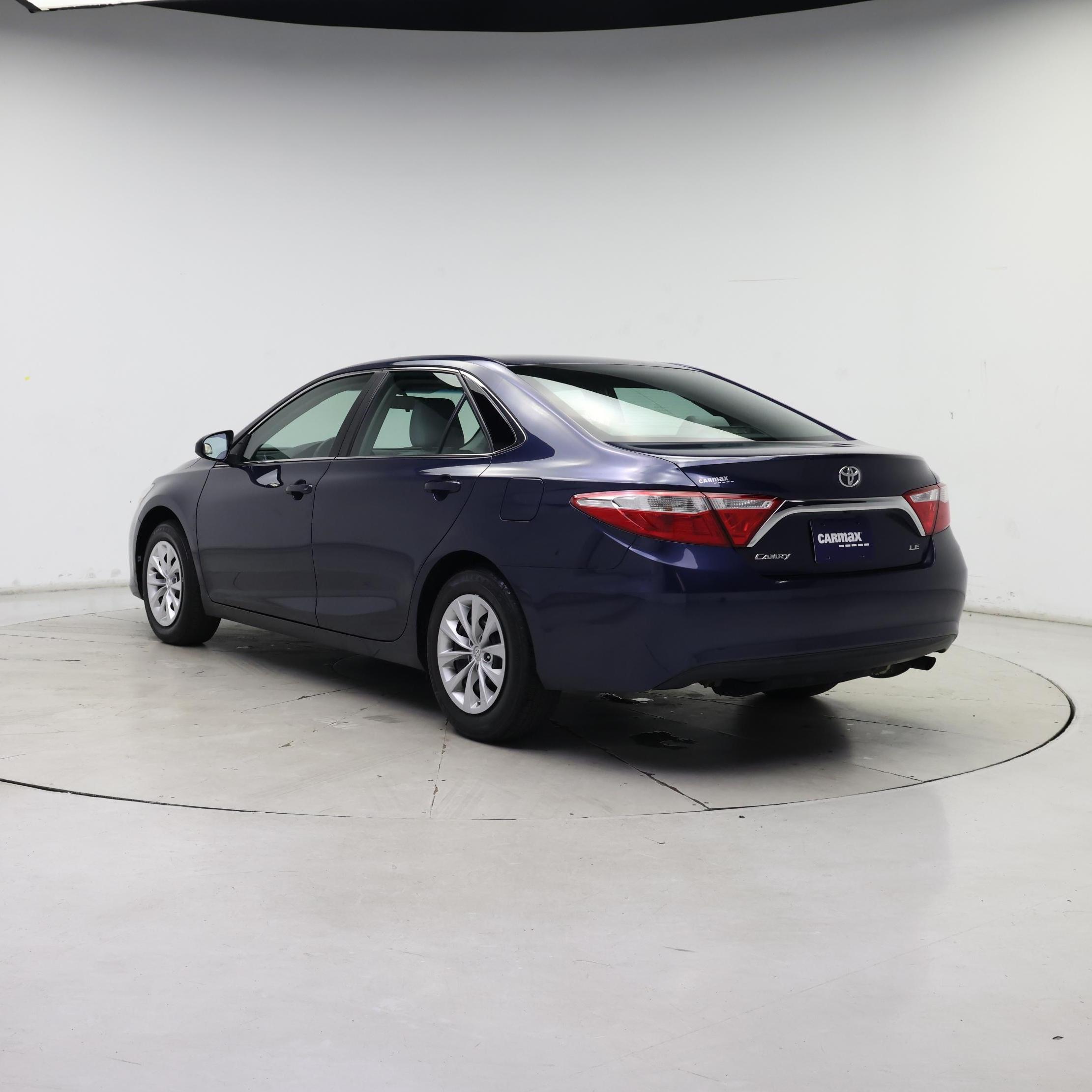 Thumbnail: 2016 Toyota Camry - 2