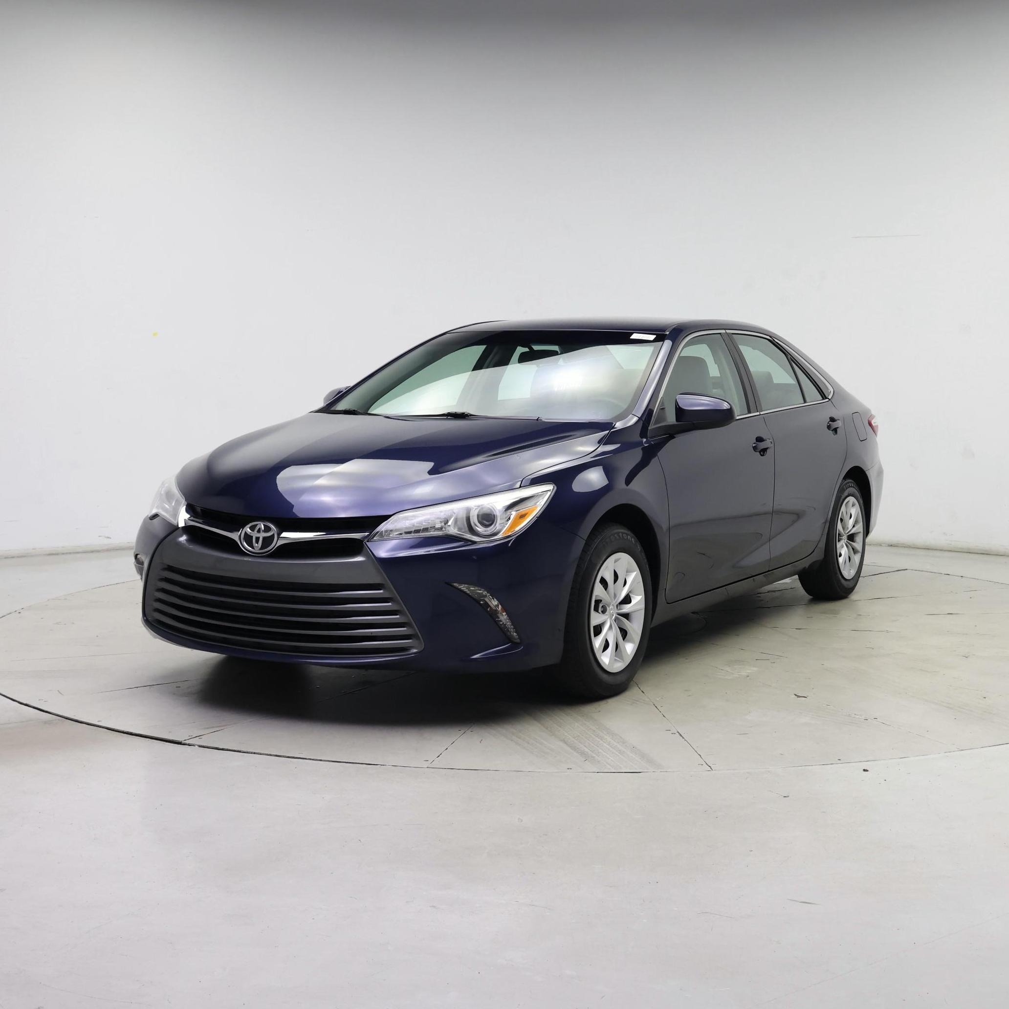 Thumbnail: 2016 Toyota Camry - 4