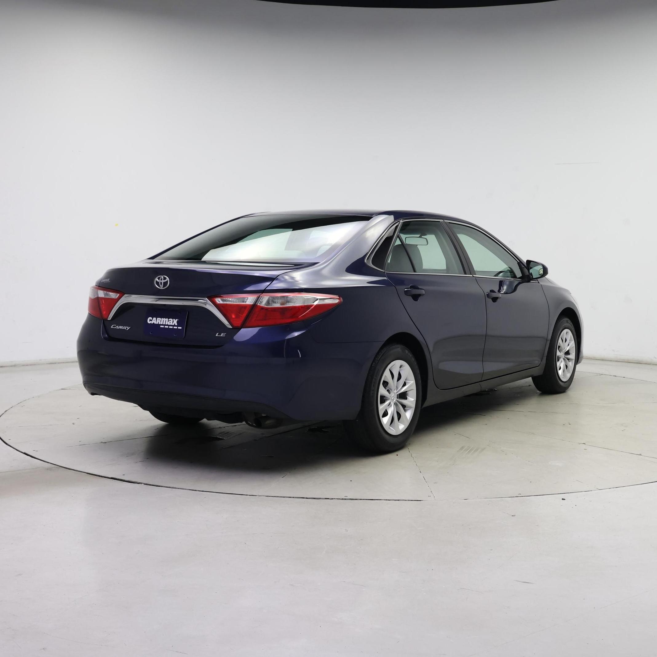 Thumbnail: 2016 Toyota Camry - 8