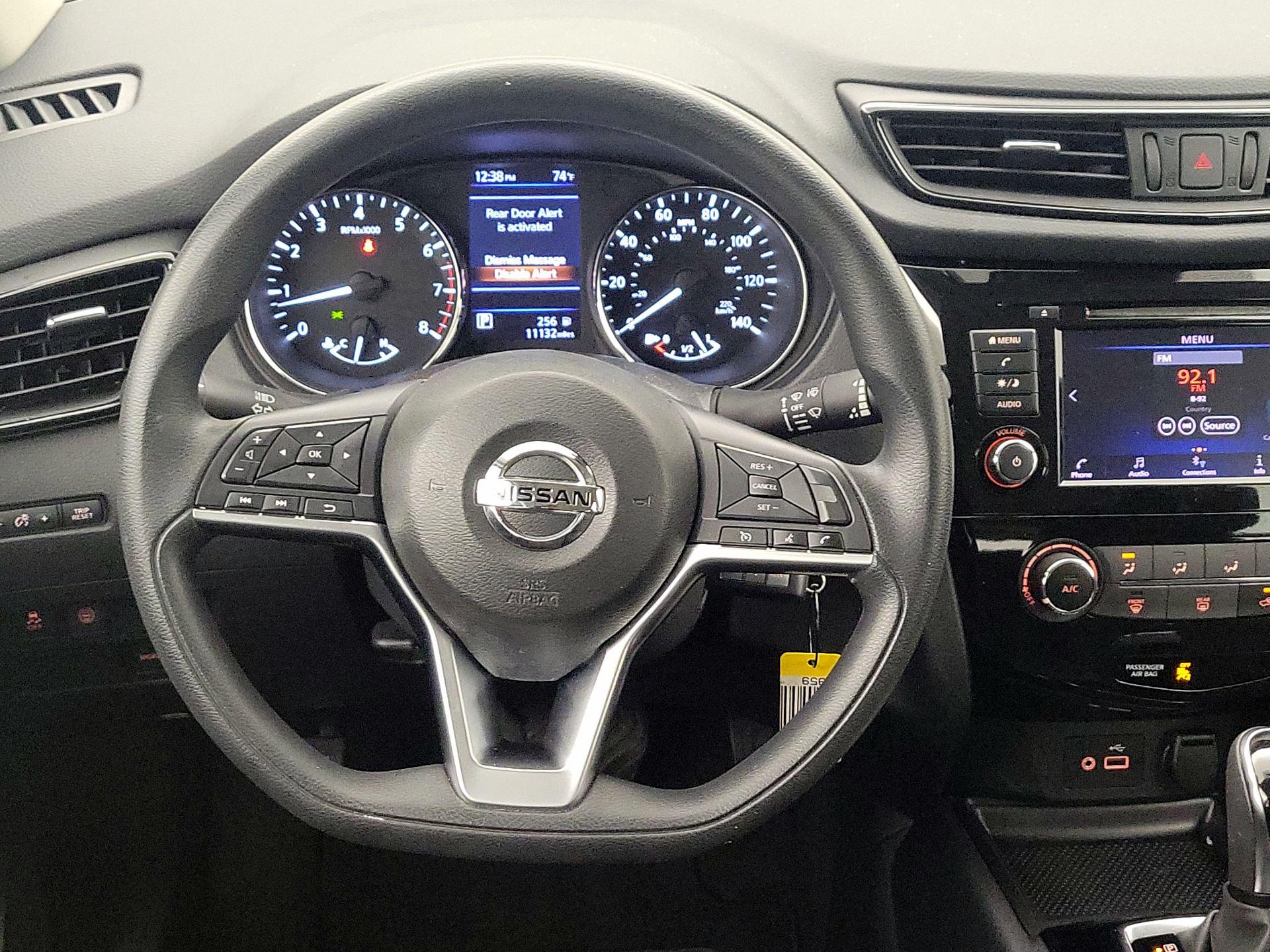 Thumbnail: 2019 Nissan Rogue - 10