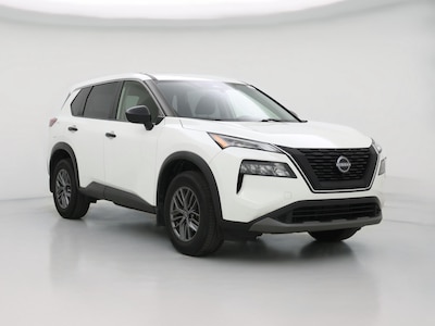 White 2022 Nissan Rogue S