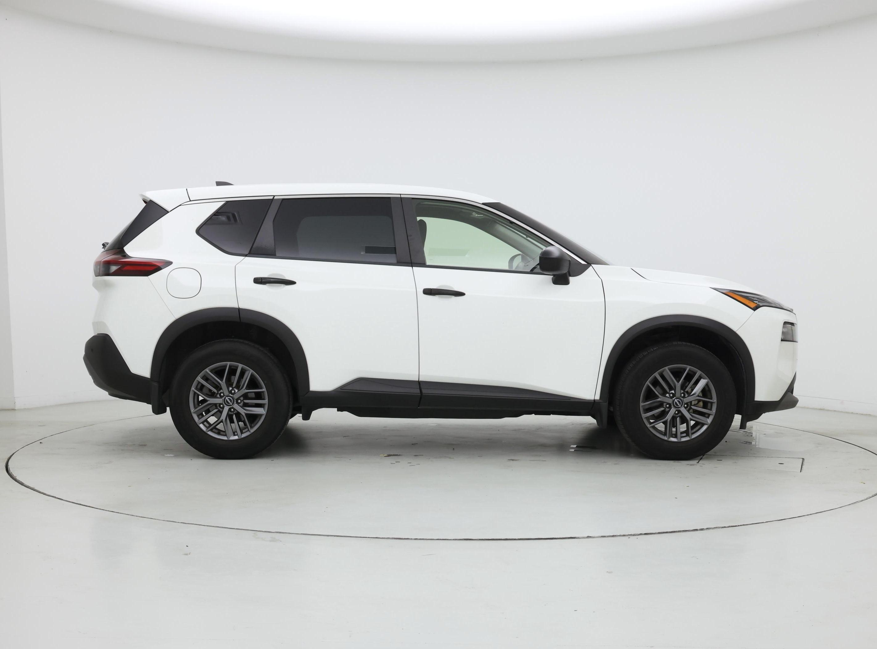 Thumbnail: 2022 Nissan Rogue - 7