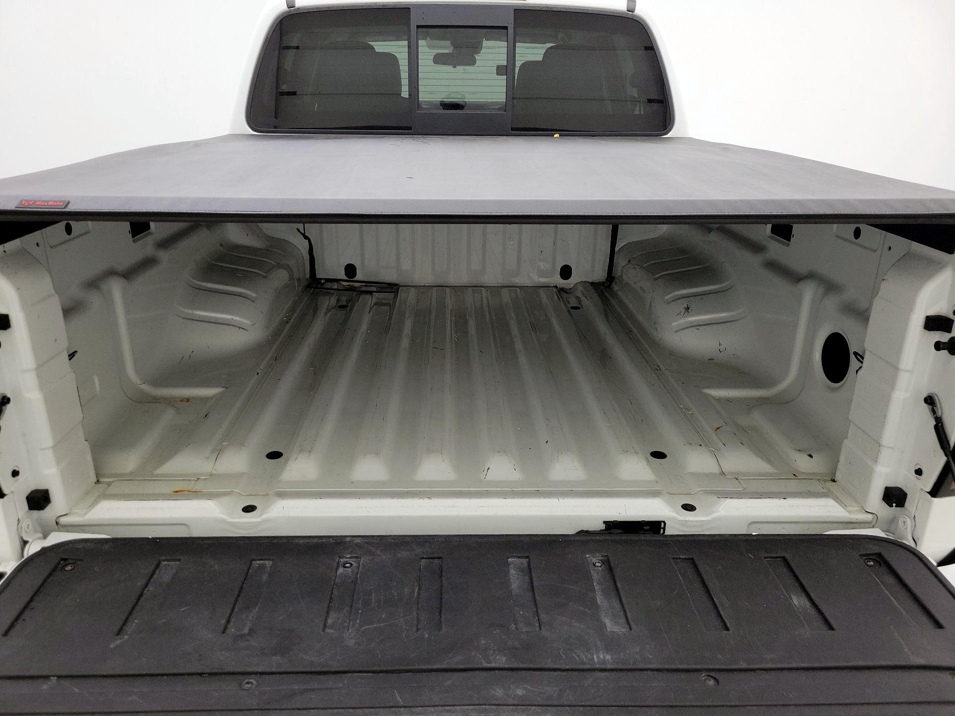 Thumbnail: 2022 Nissan Frontier - 20