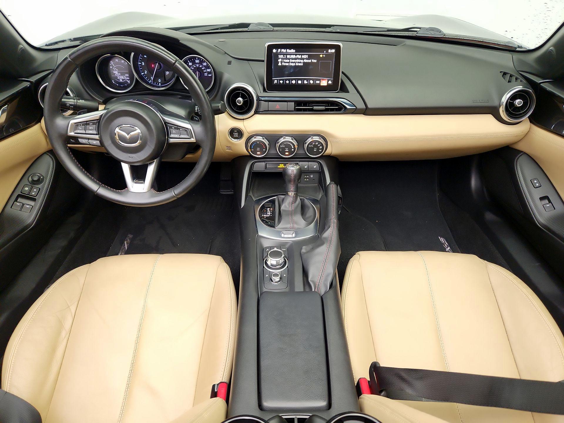 Thumbnail: 2016 Mazda MX-5 Miata - 9