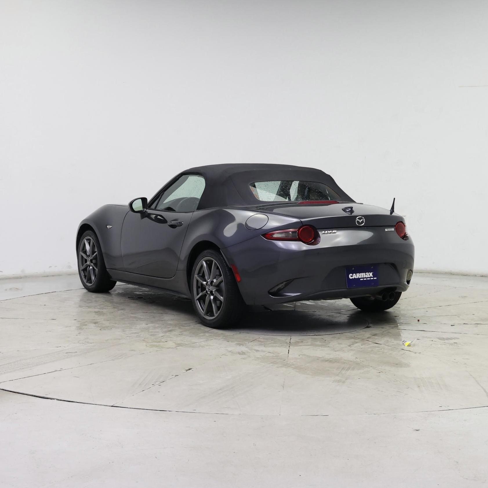 Thumbnail: 2016 Mazda MX-5 Miata - 2