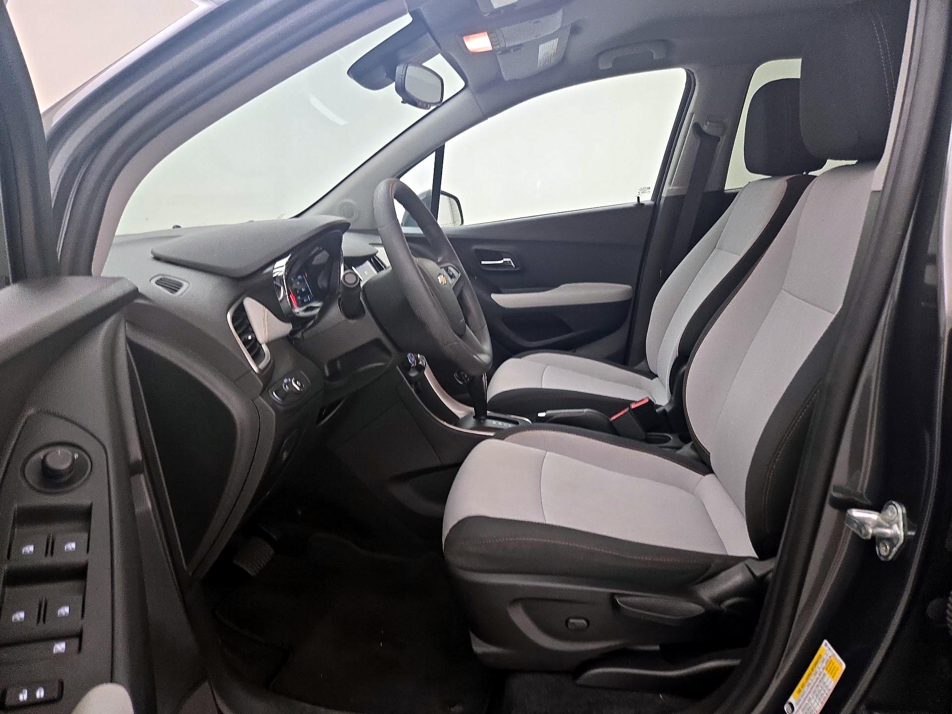 Thumbnail: 2020 Chevrolet Trax - 11