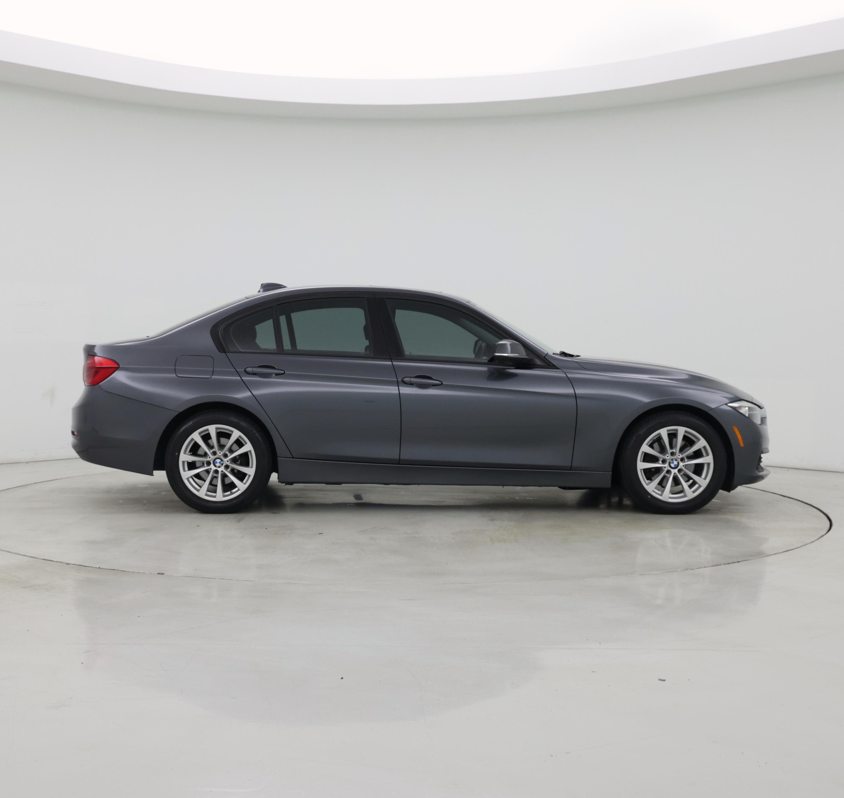 Thumbnail: 2016 BMW 3 Series - 7
