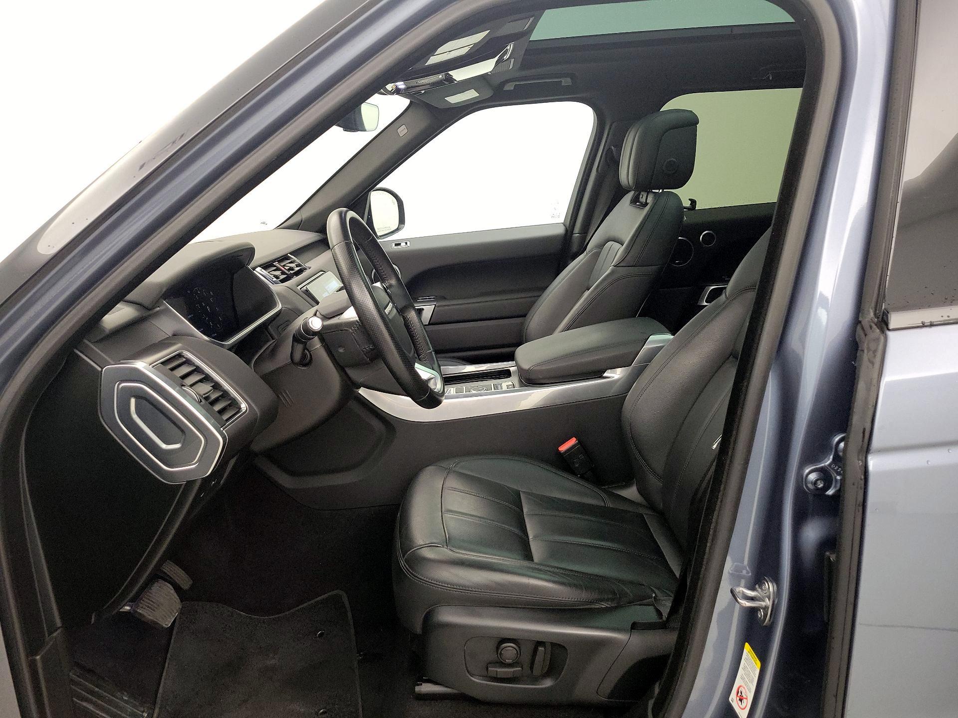 Thumbnail: 2020 Land Rover Range Rover Sport - 11