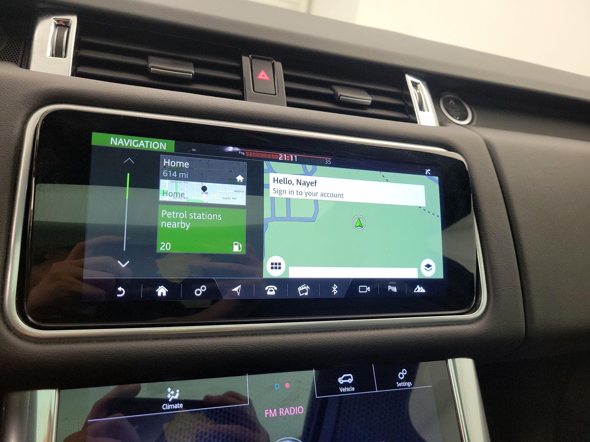 Thumbnail: 2020 Land Rover Range Rover Sport - 14