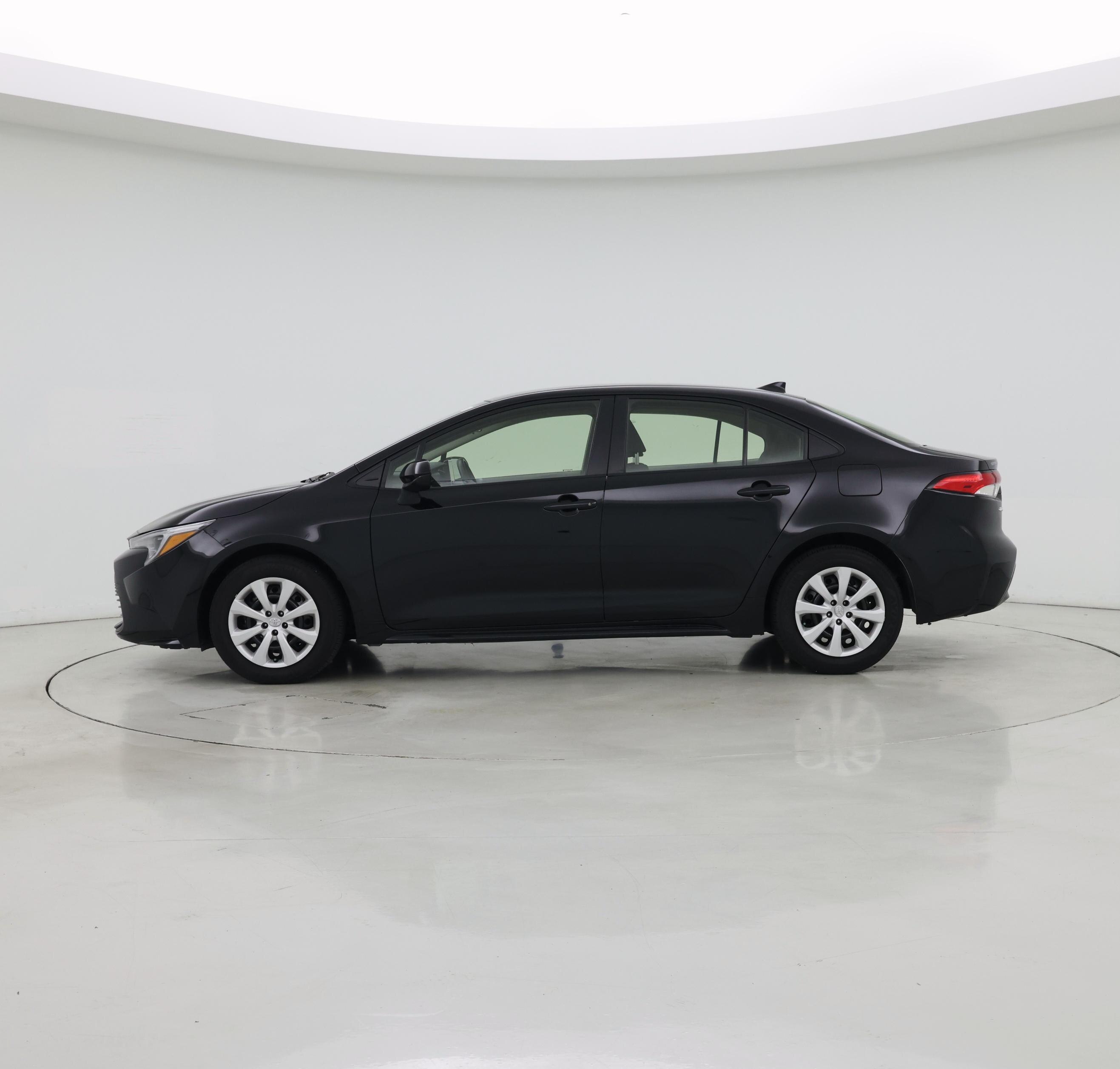 Thumbnail: 2024 Toyota Corolla - 3
