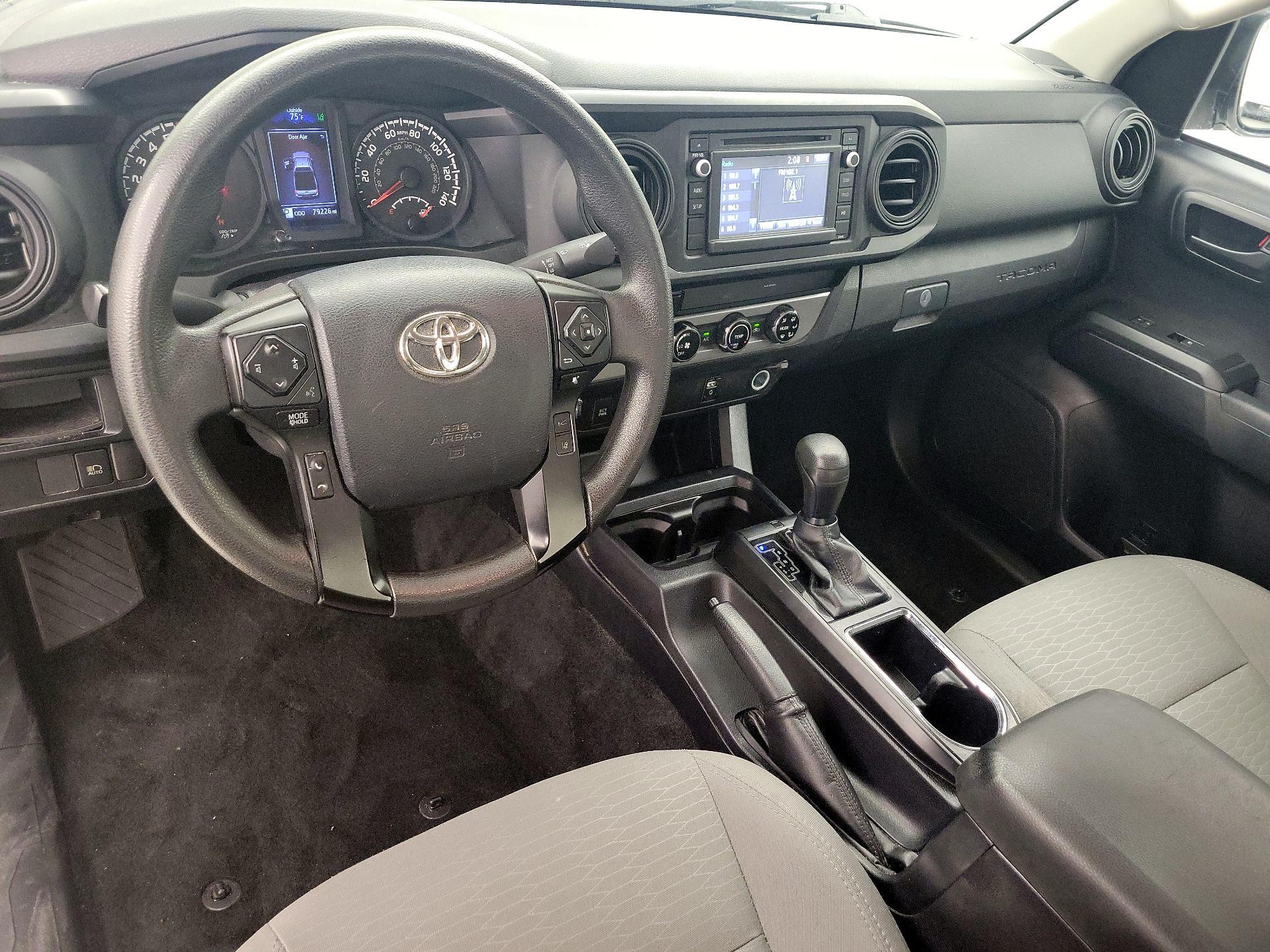Thumbnail: 2018 Toyota Tacoma - 9